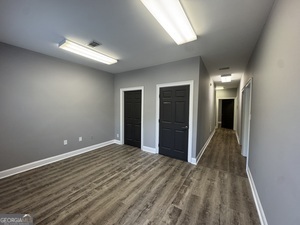 352 Corporate Center Court