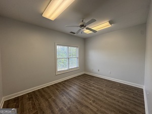 352 Corporate Center Court