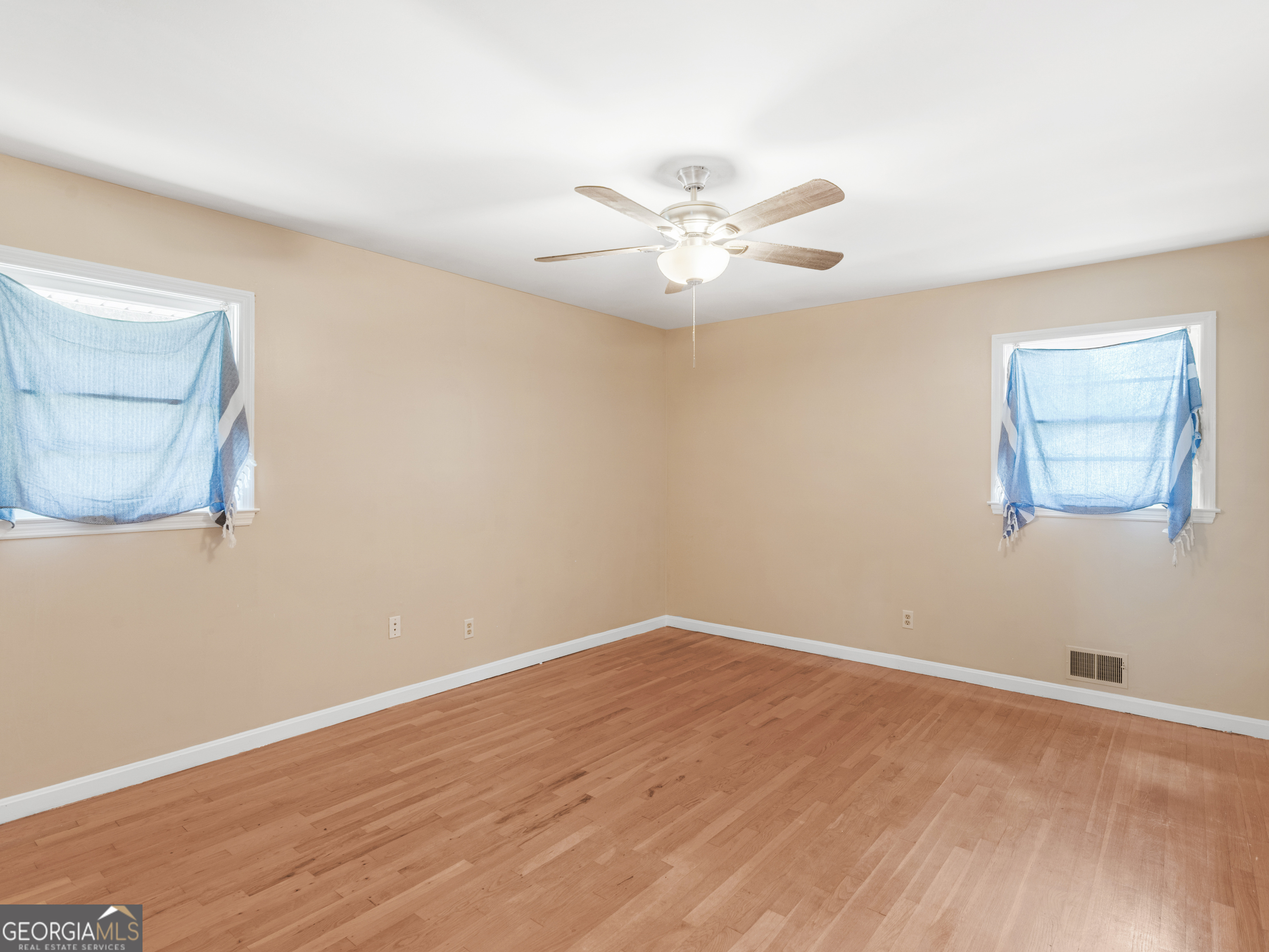 3 Ridge Drive