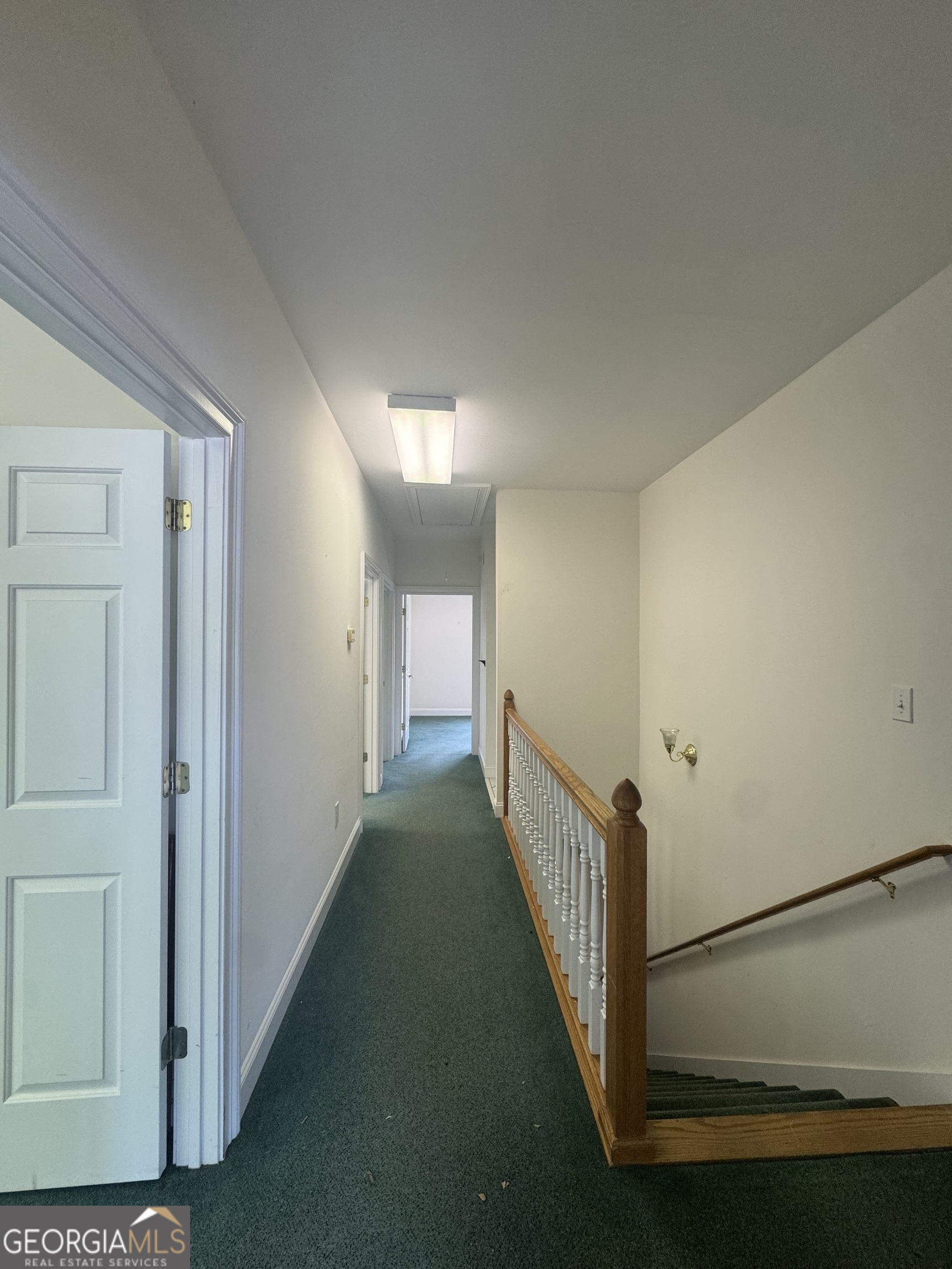 356 Corporate Center Court