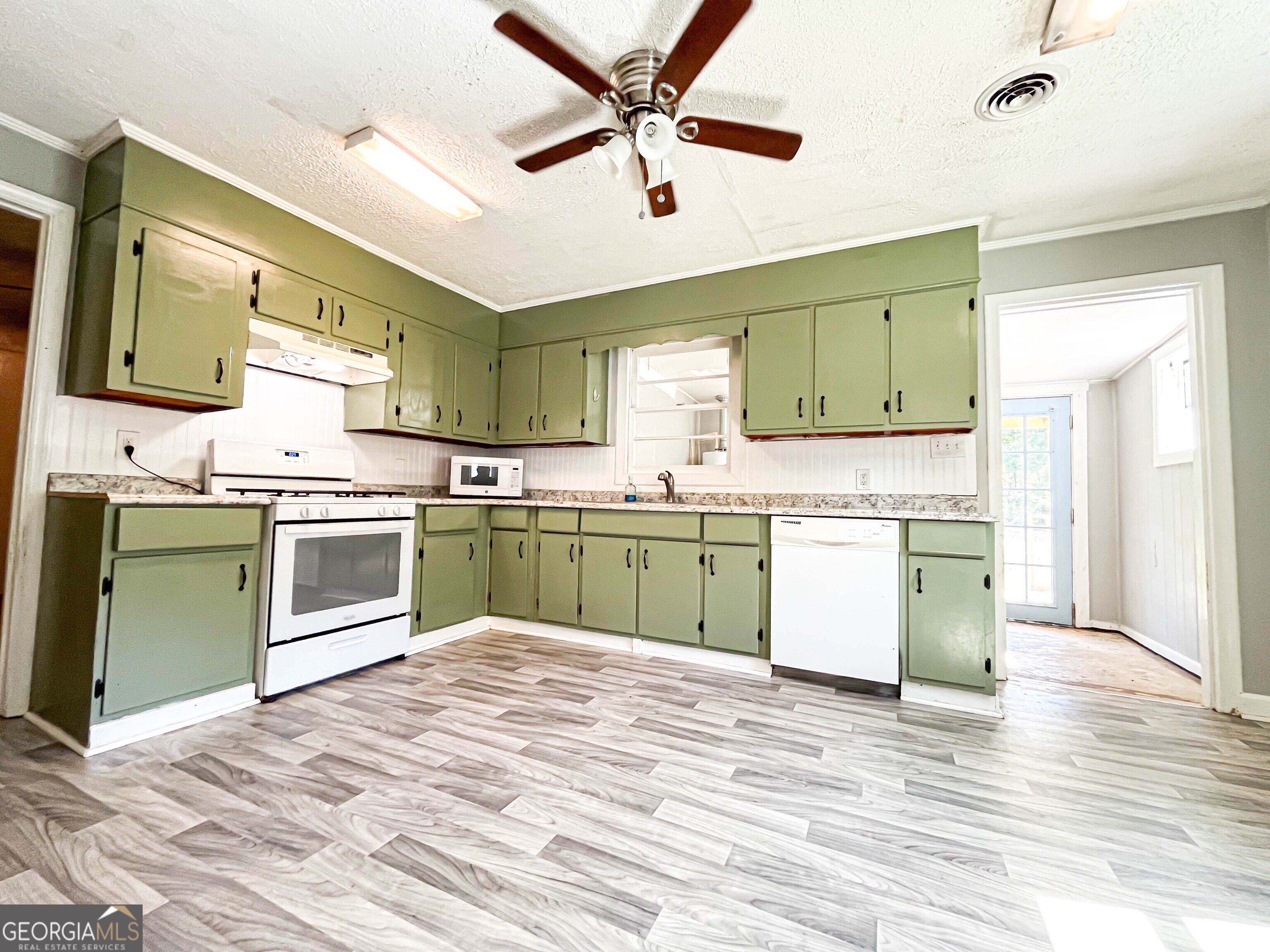 233 Rehoboth Road
