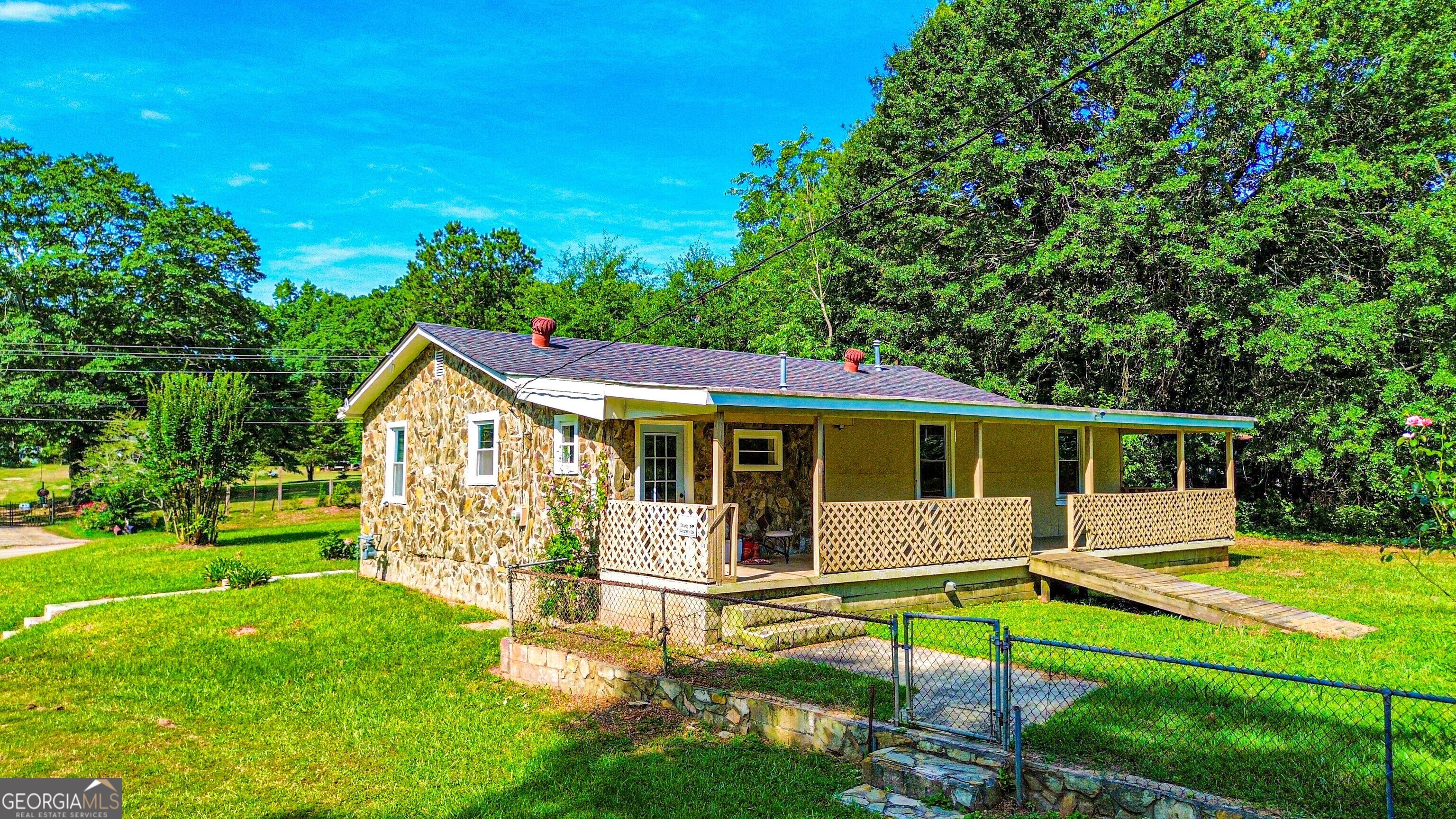 233 Rehoboth Road