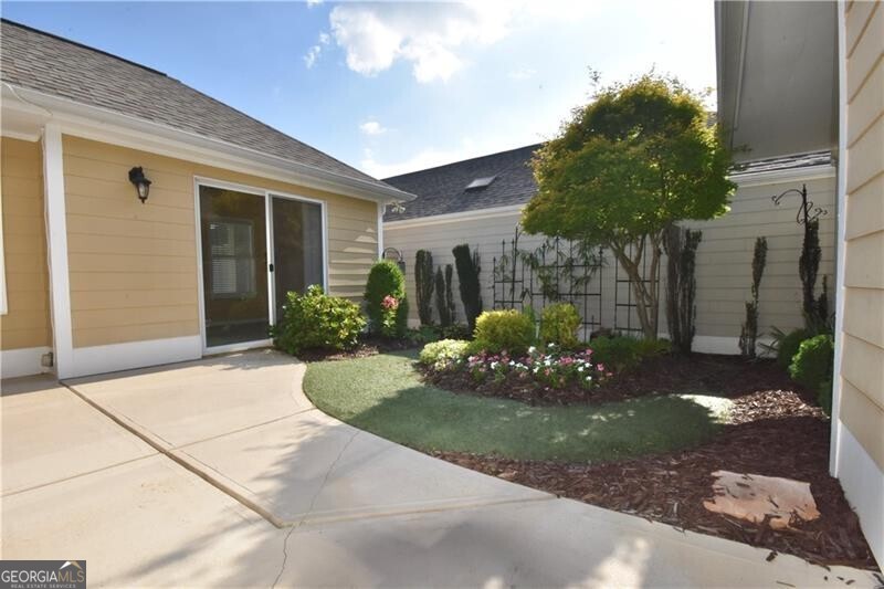 309 Jessica Way