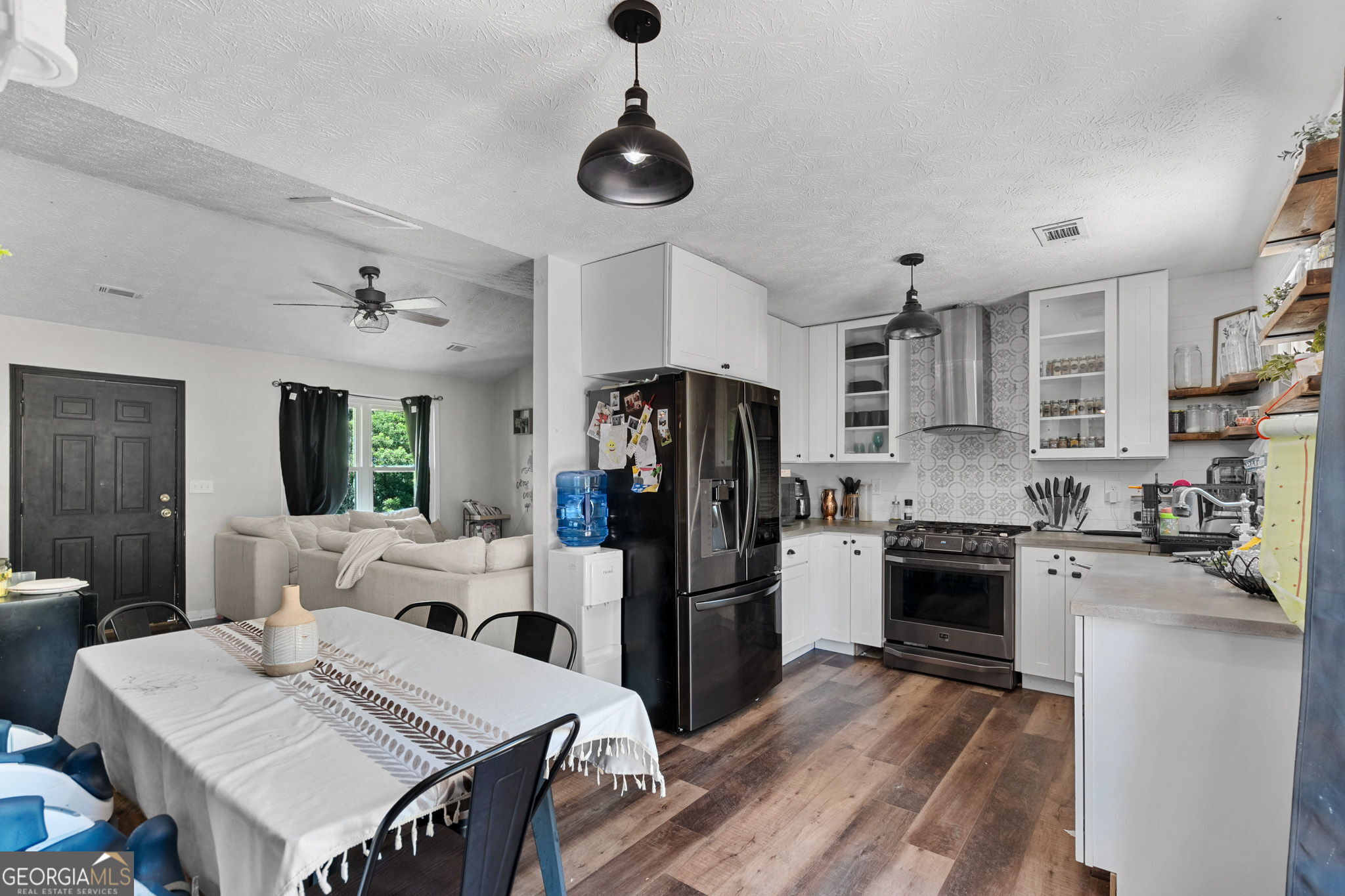 303 Wolf Creek Place