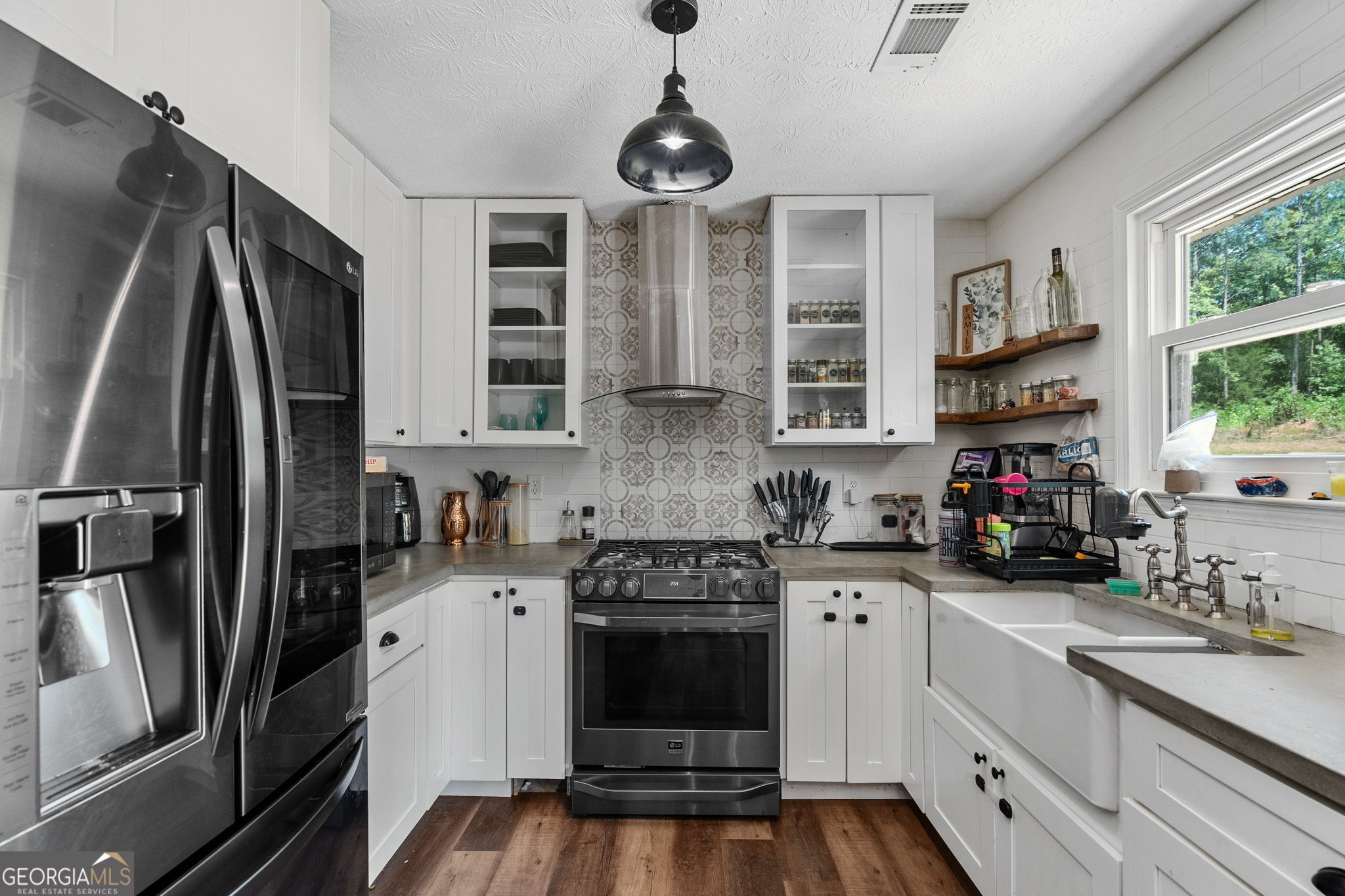 303 Wolf Creek Place