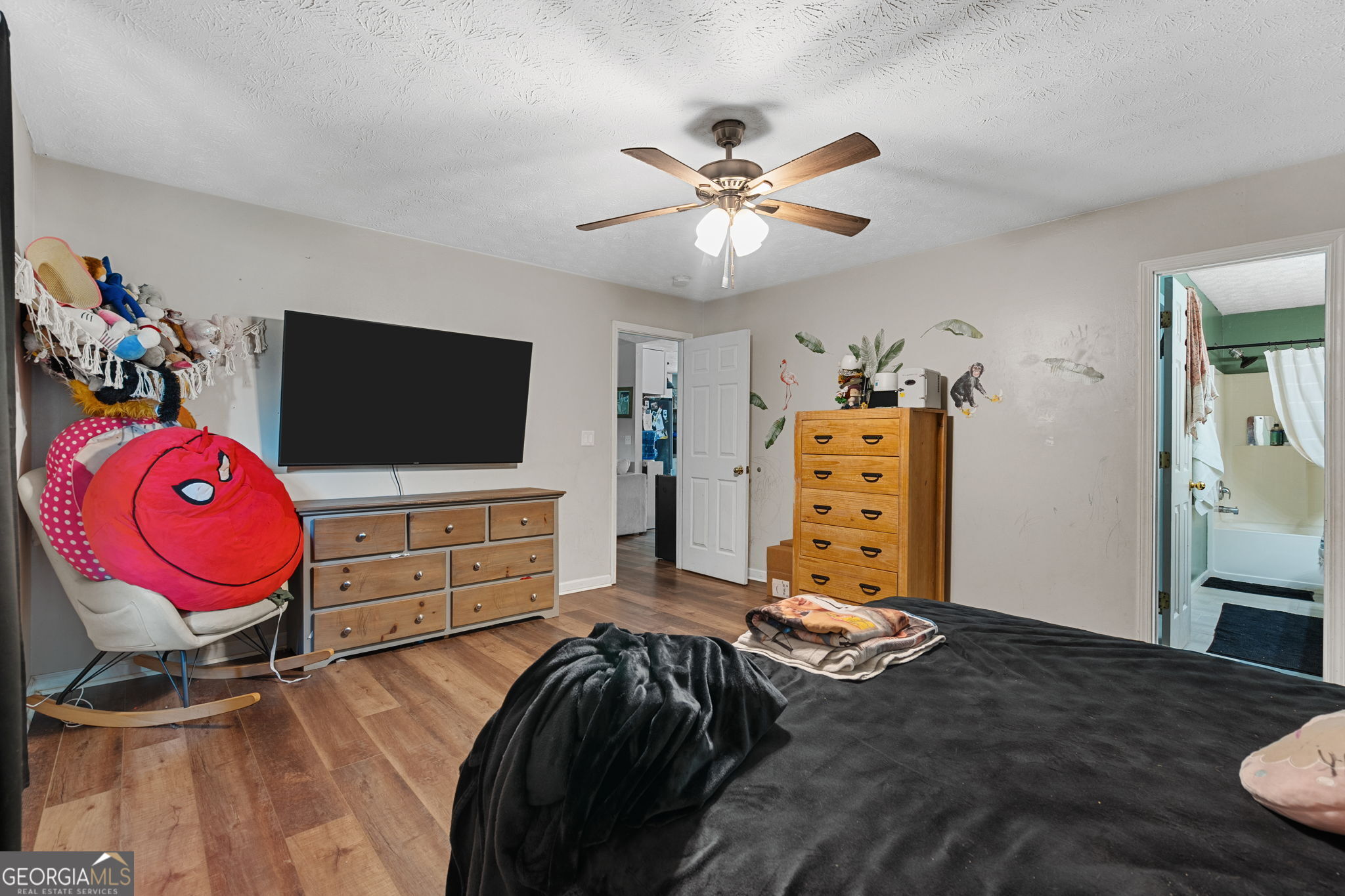 303 Wolf Creek Place