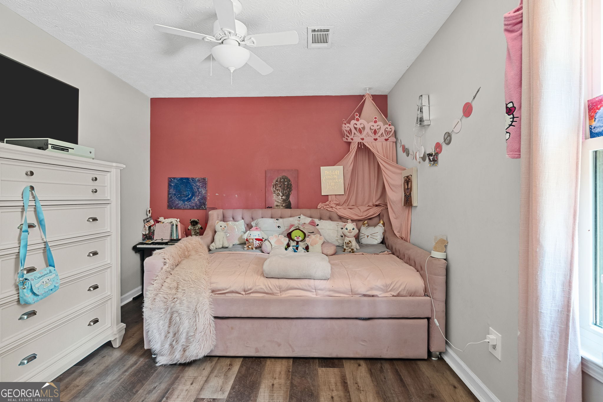303 Wolf Creek Place