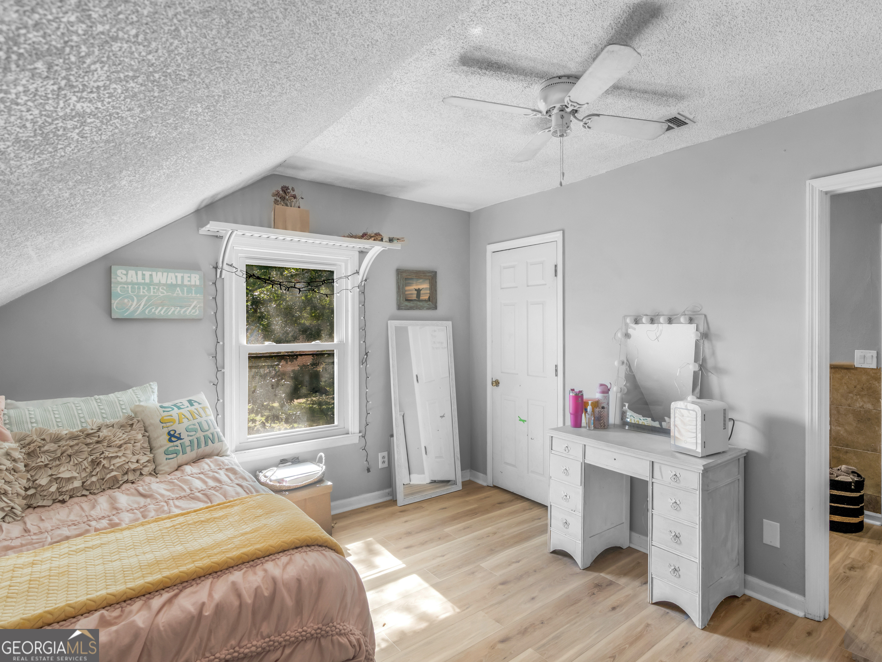 3636 W Point Circle
