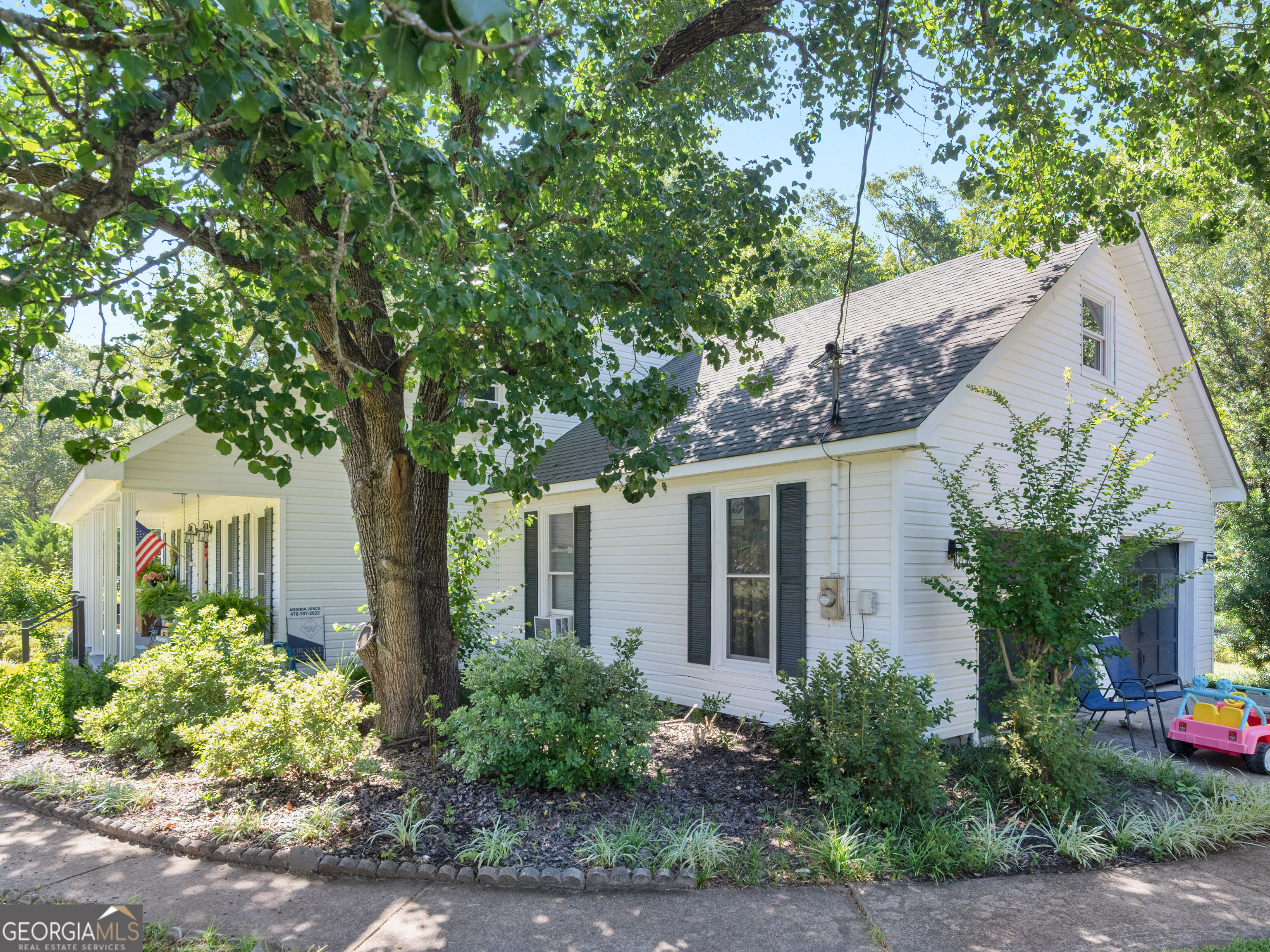 3636 W Point Circle