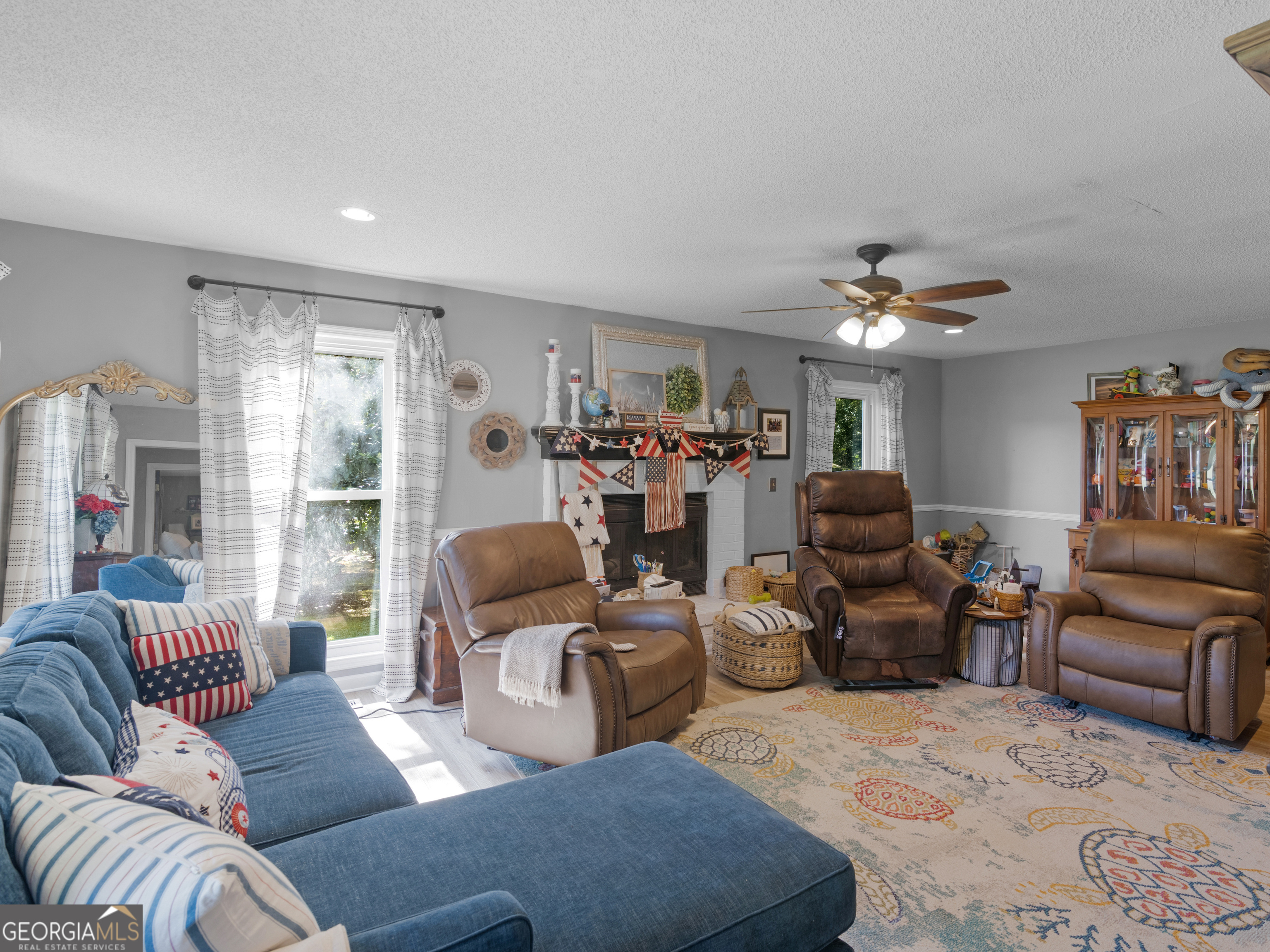 3636 W Point Circle