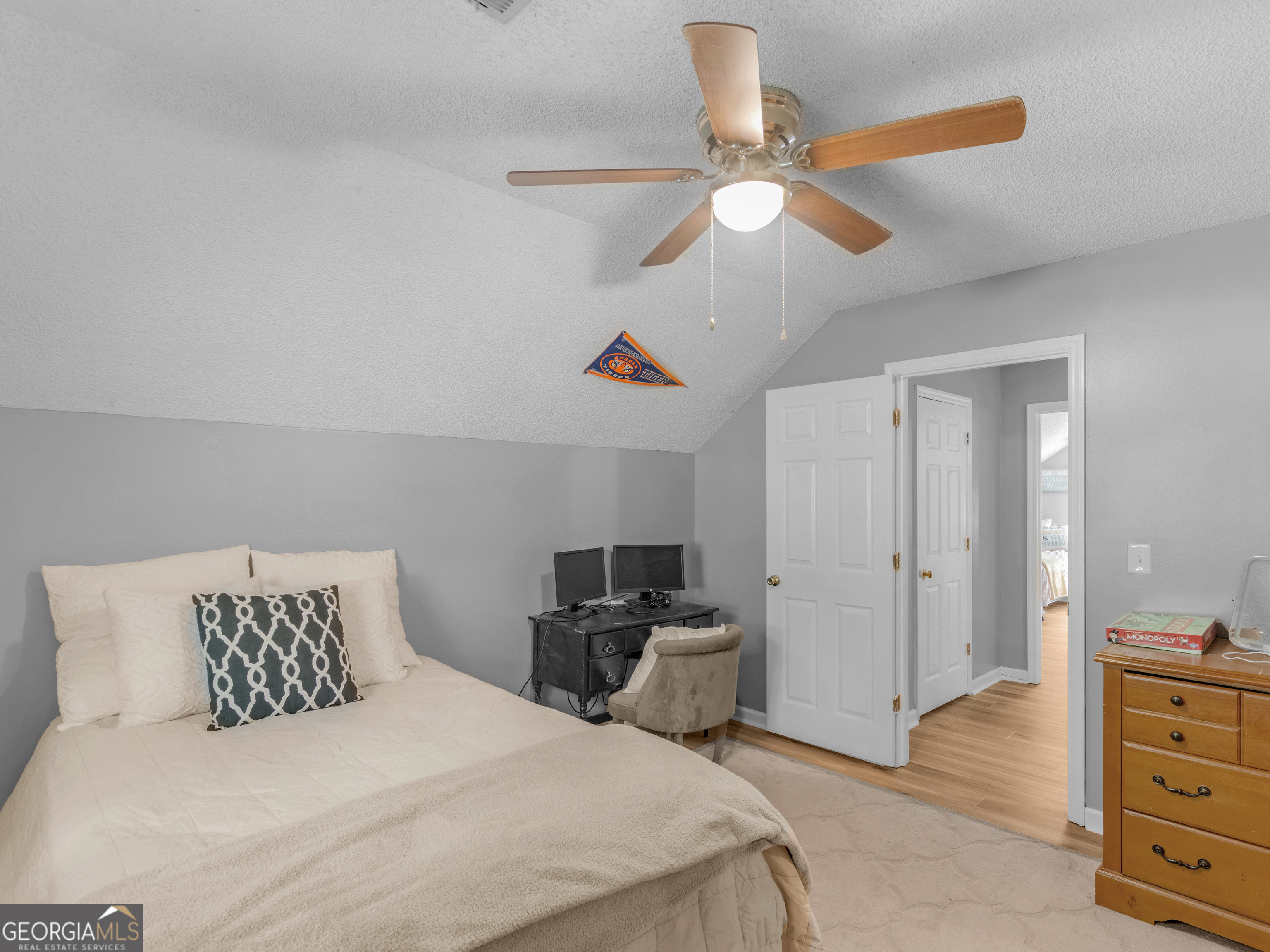 3636 W Point Circle