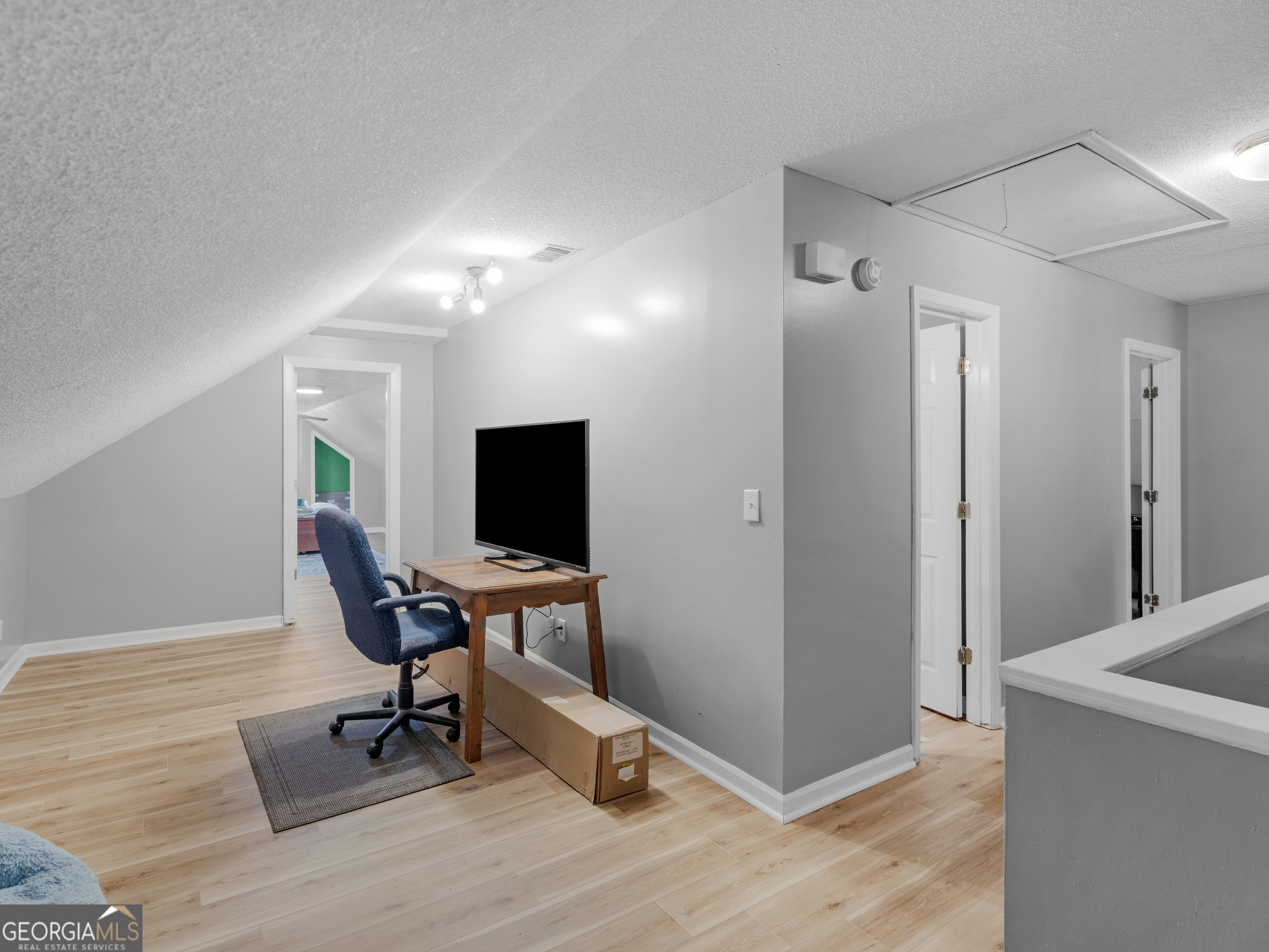 3636 W Point Circle