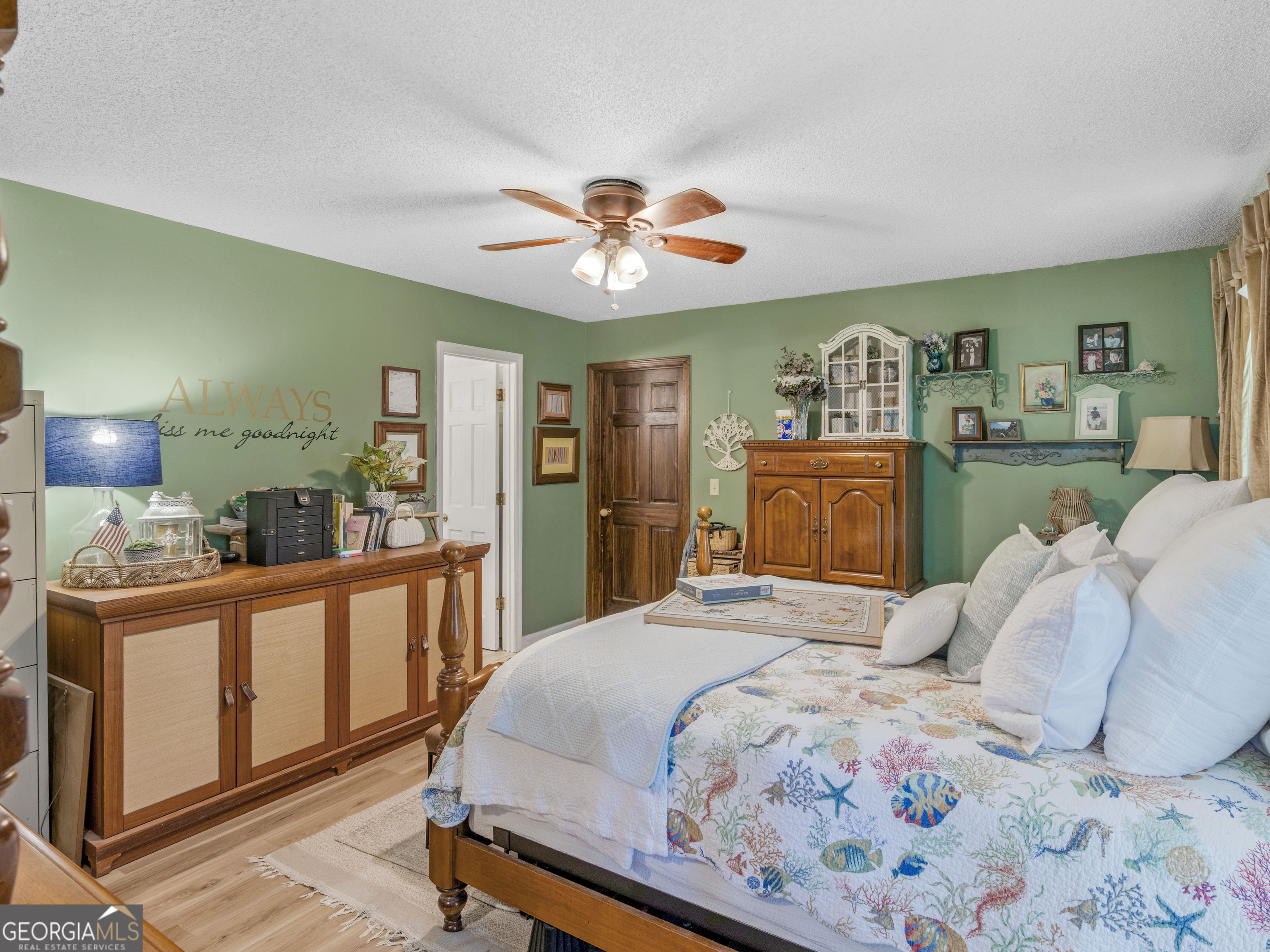 3636 W Point Circle