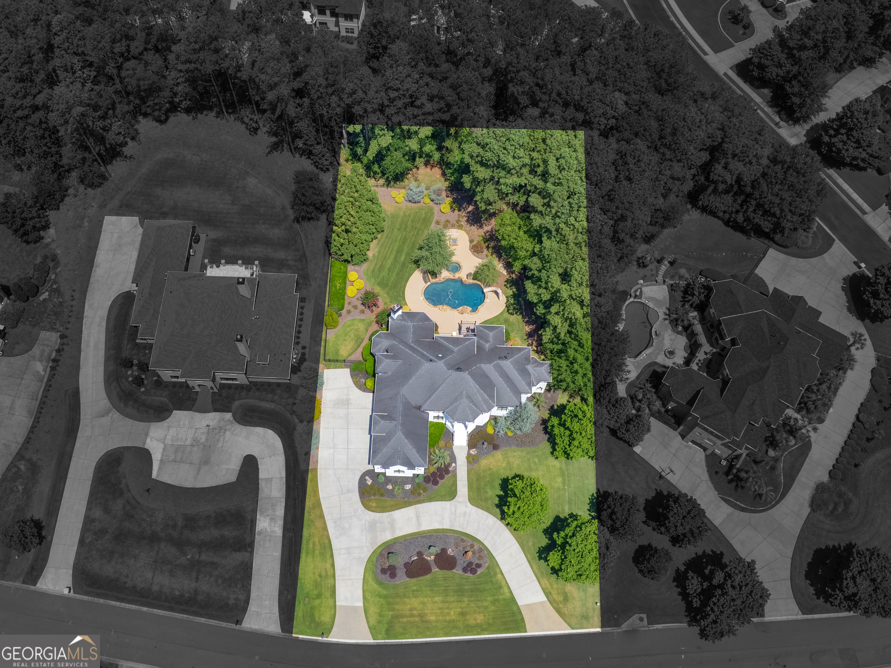 1002 Legacy Hills Drive