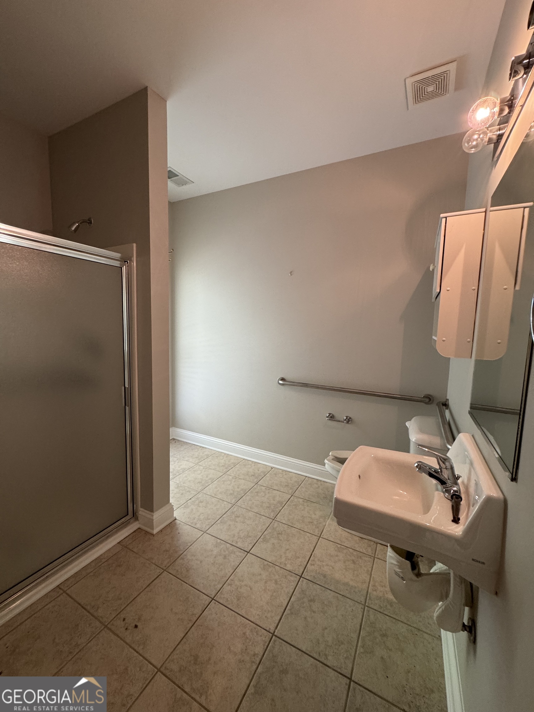 1561 N Highway 42 # 1561