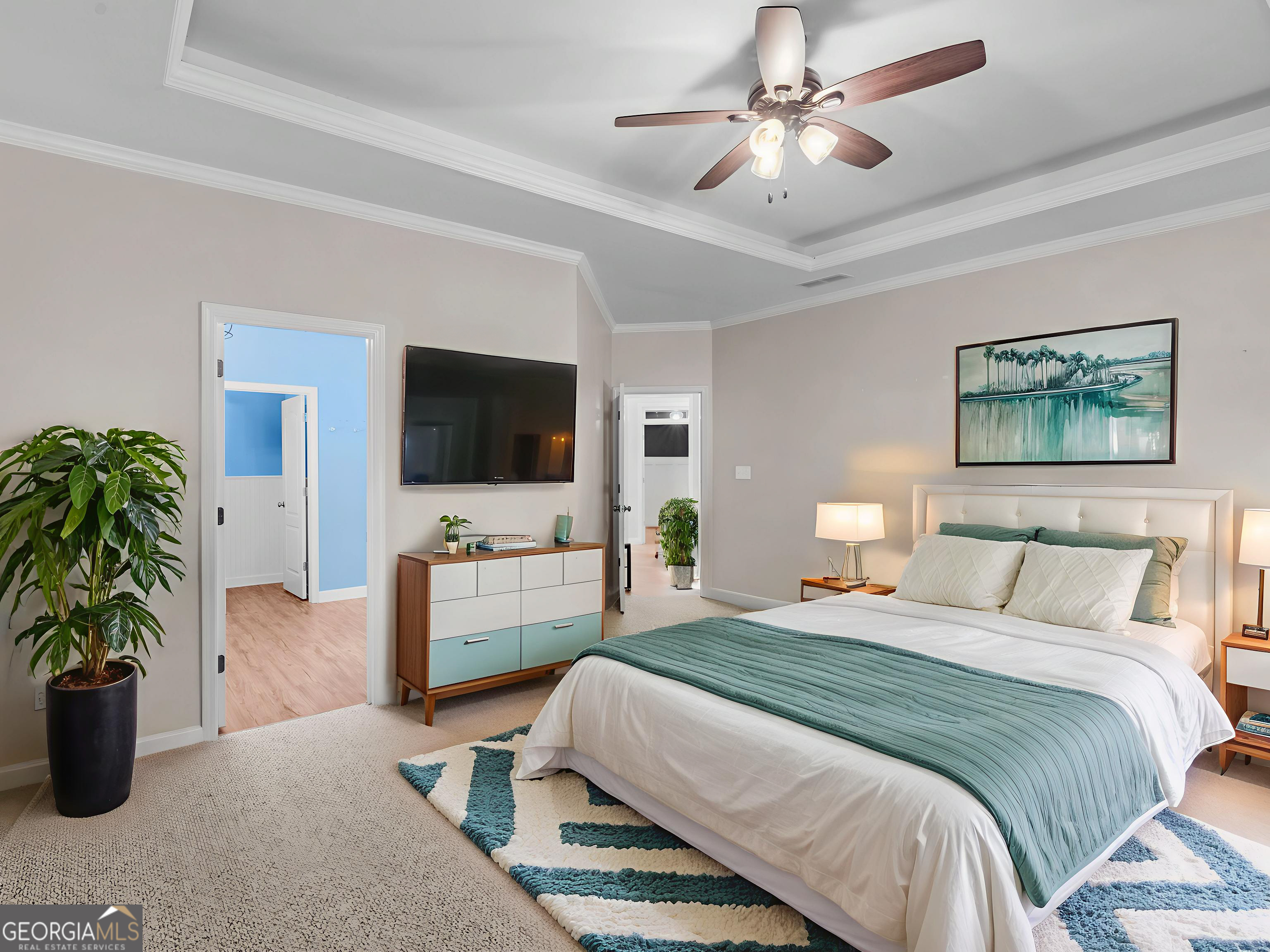 325 Lakefront Drive
