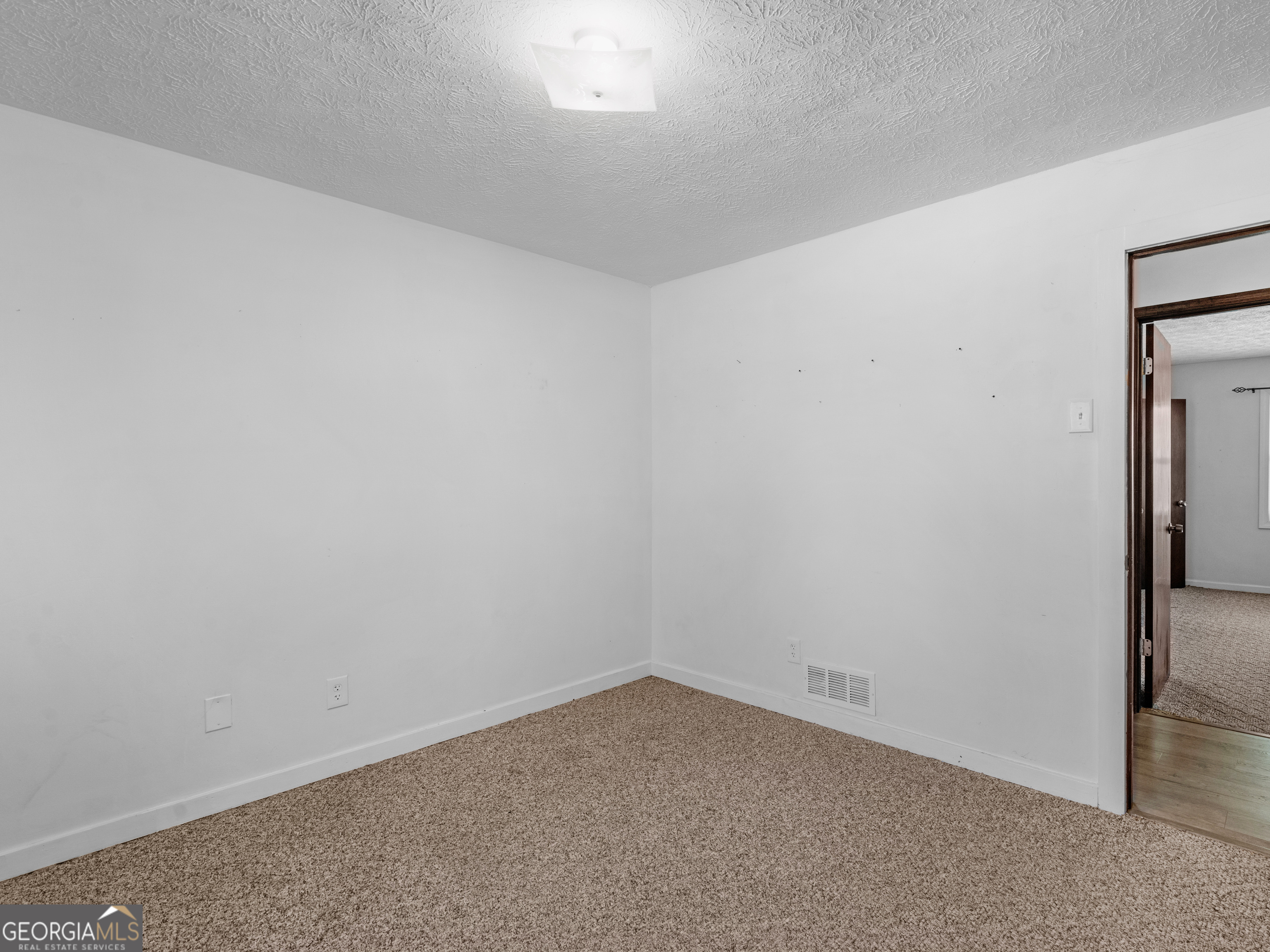 1001 Stagecoach Road