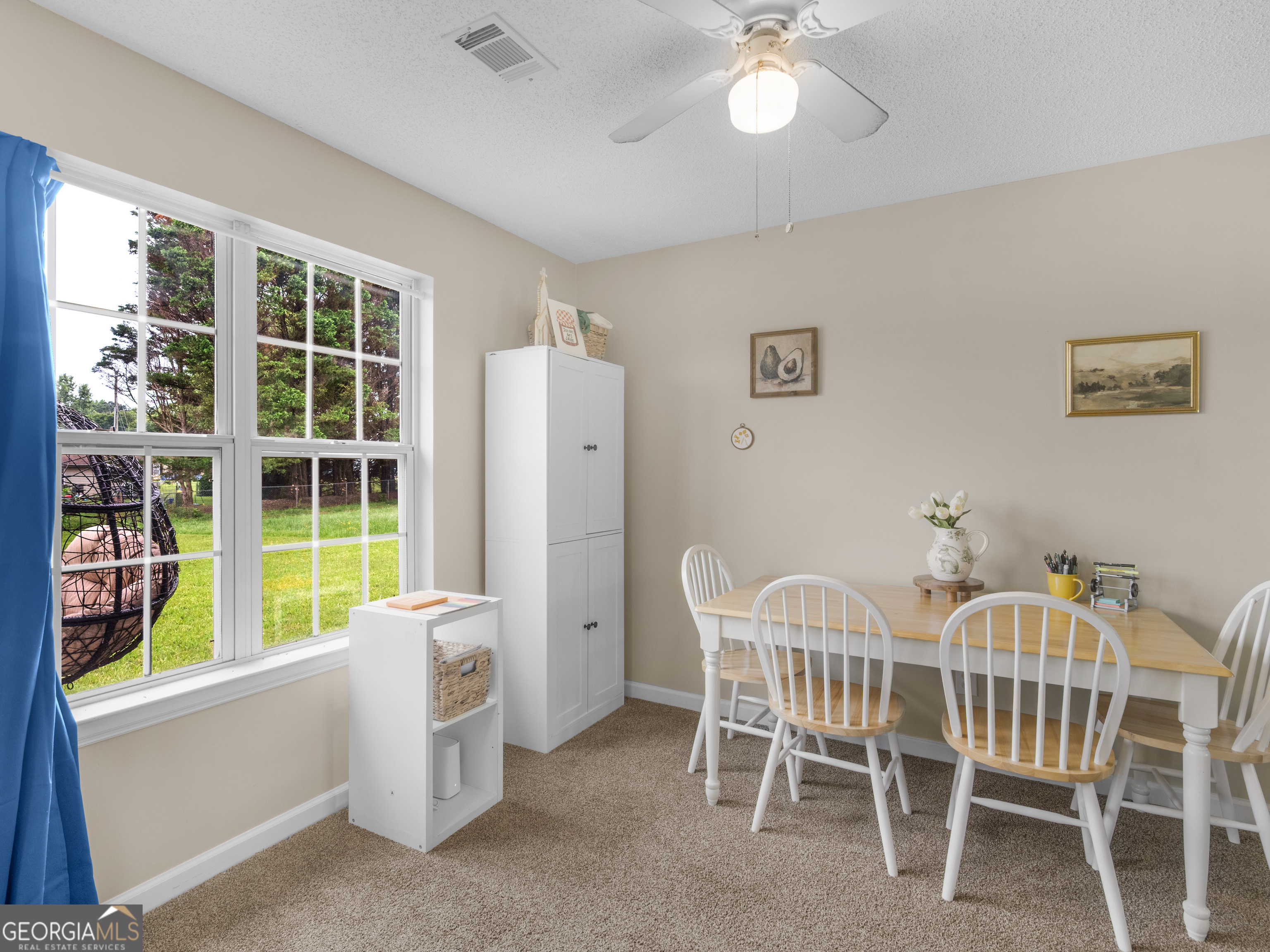 604 Regal Road