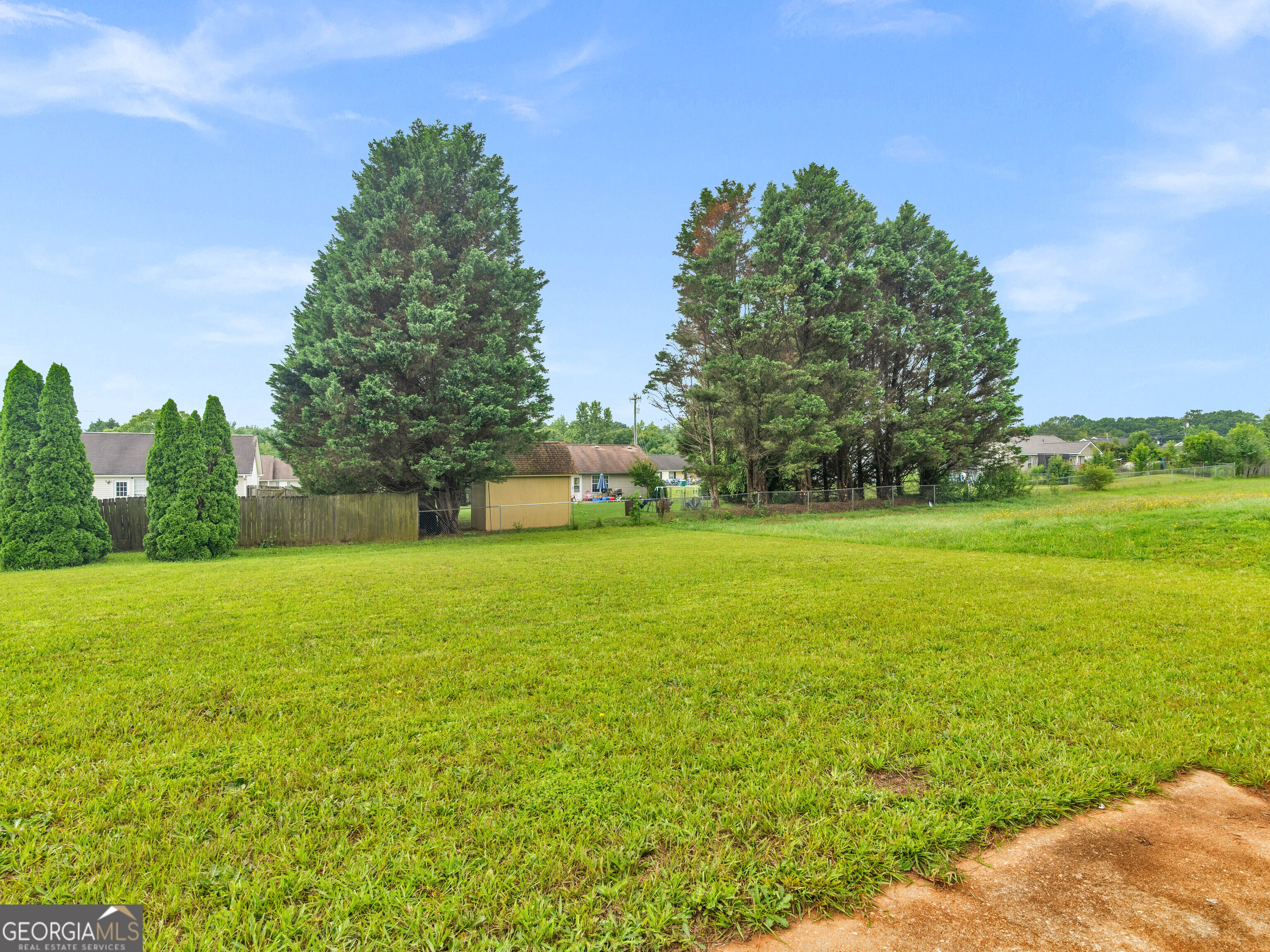 604 Regal Road