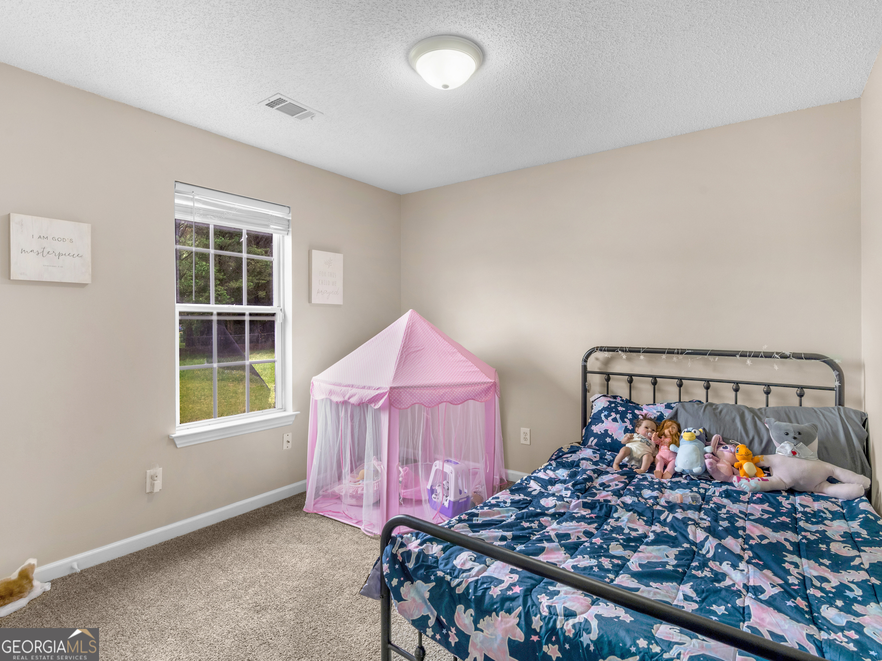 604 Regal Road