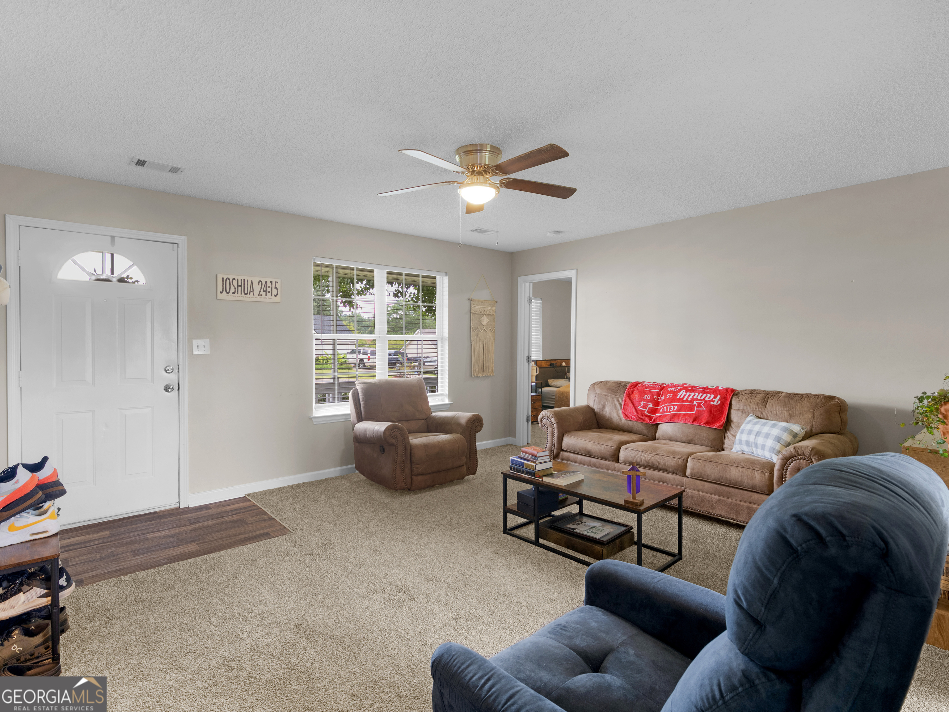 604 Regal Road