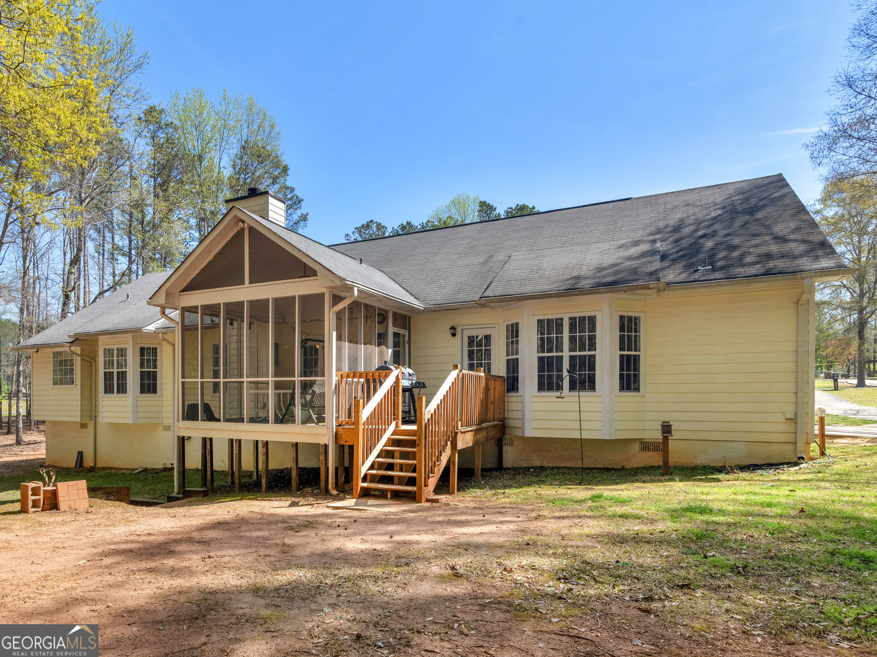 115 Christie Lane