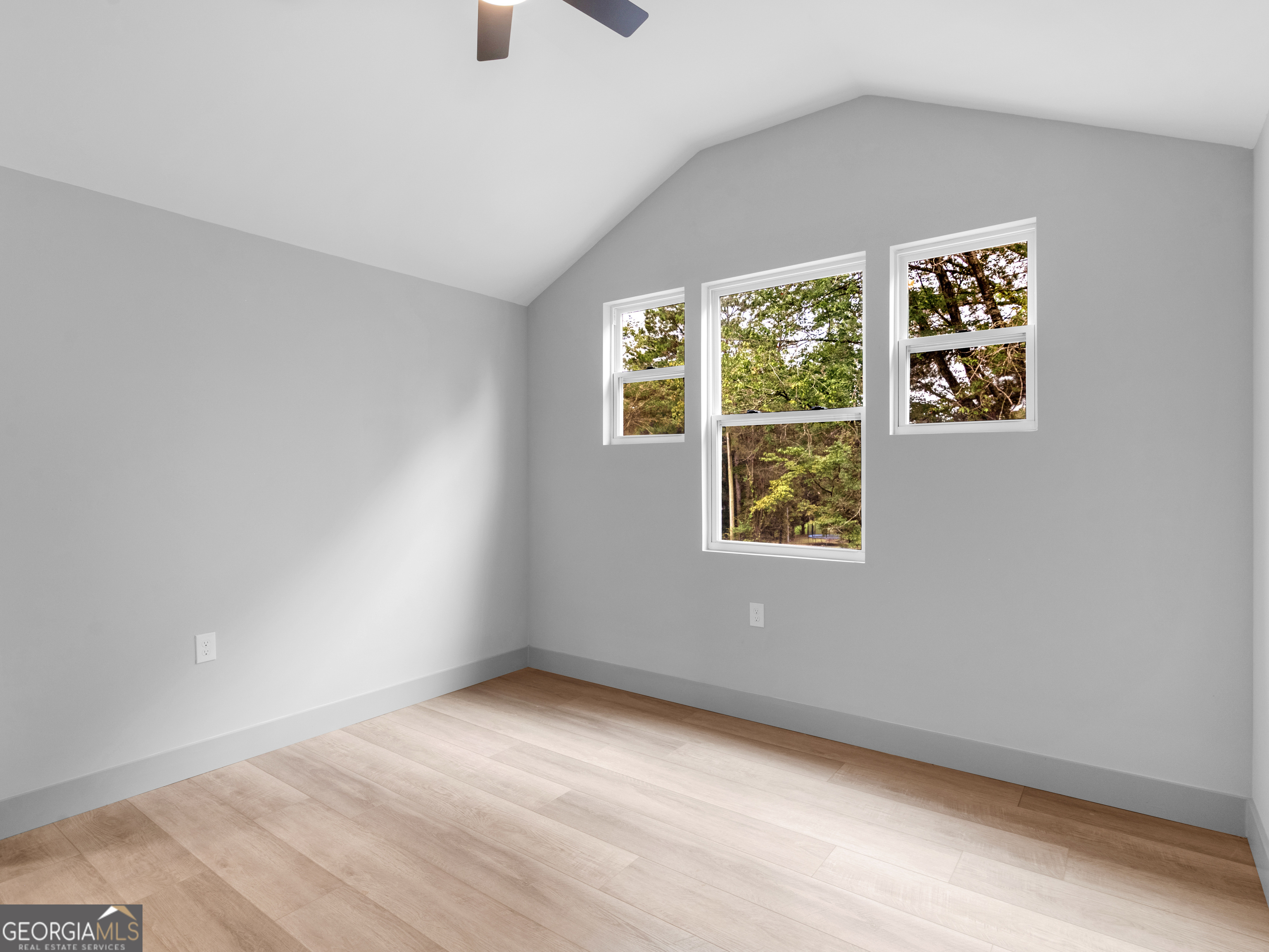 227 Glazier Road