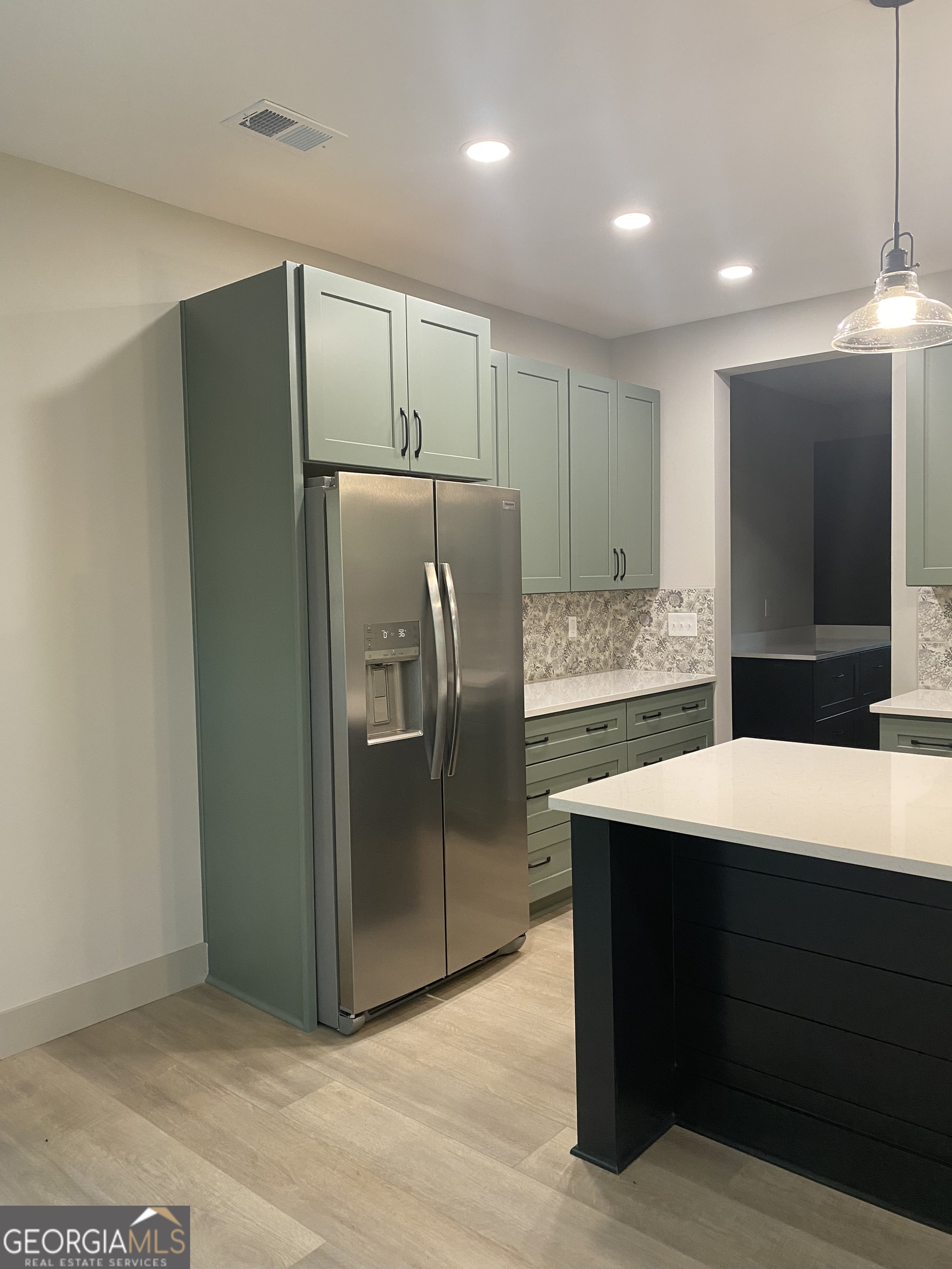 227 Glazier Road