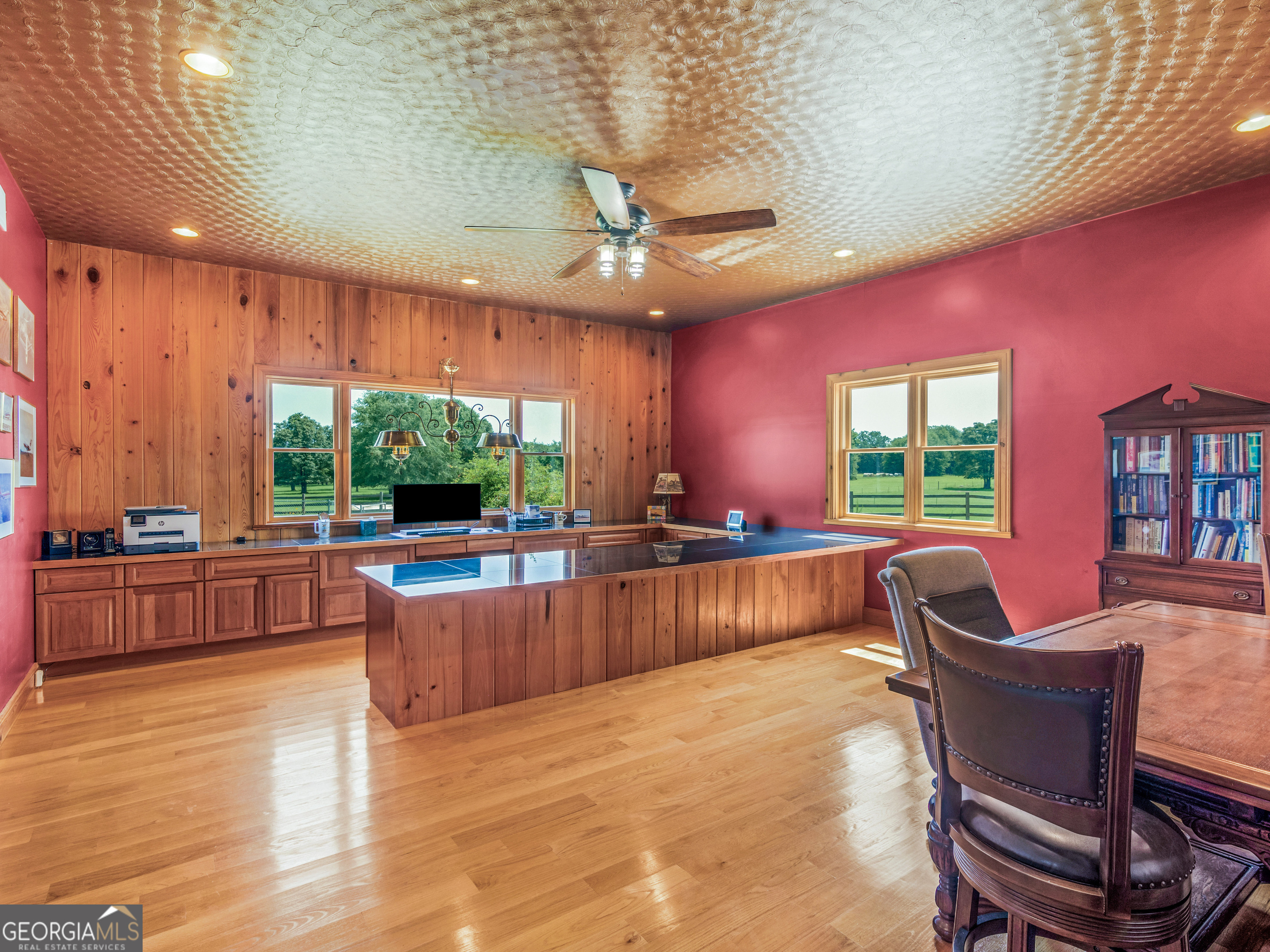 2051 Gough Road