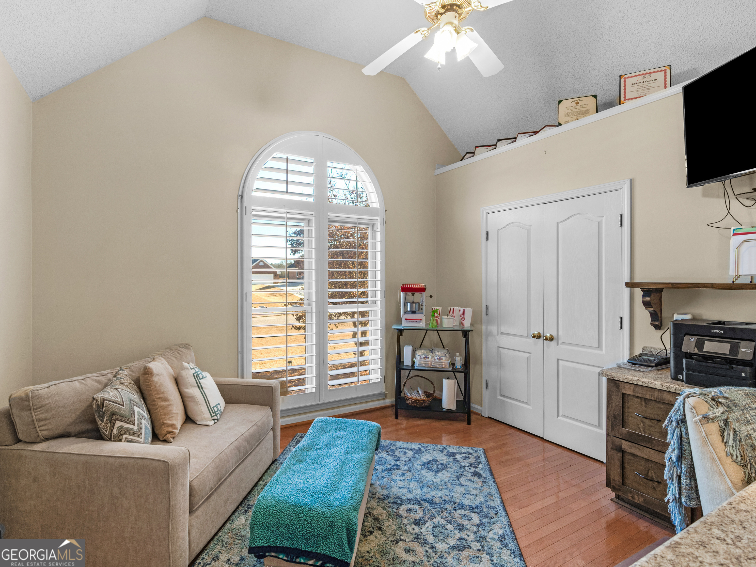 200 Magnolia Court