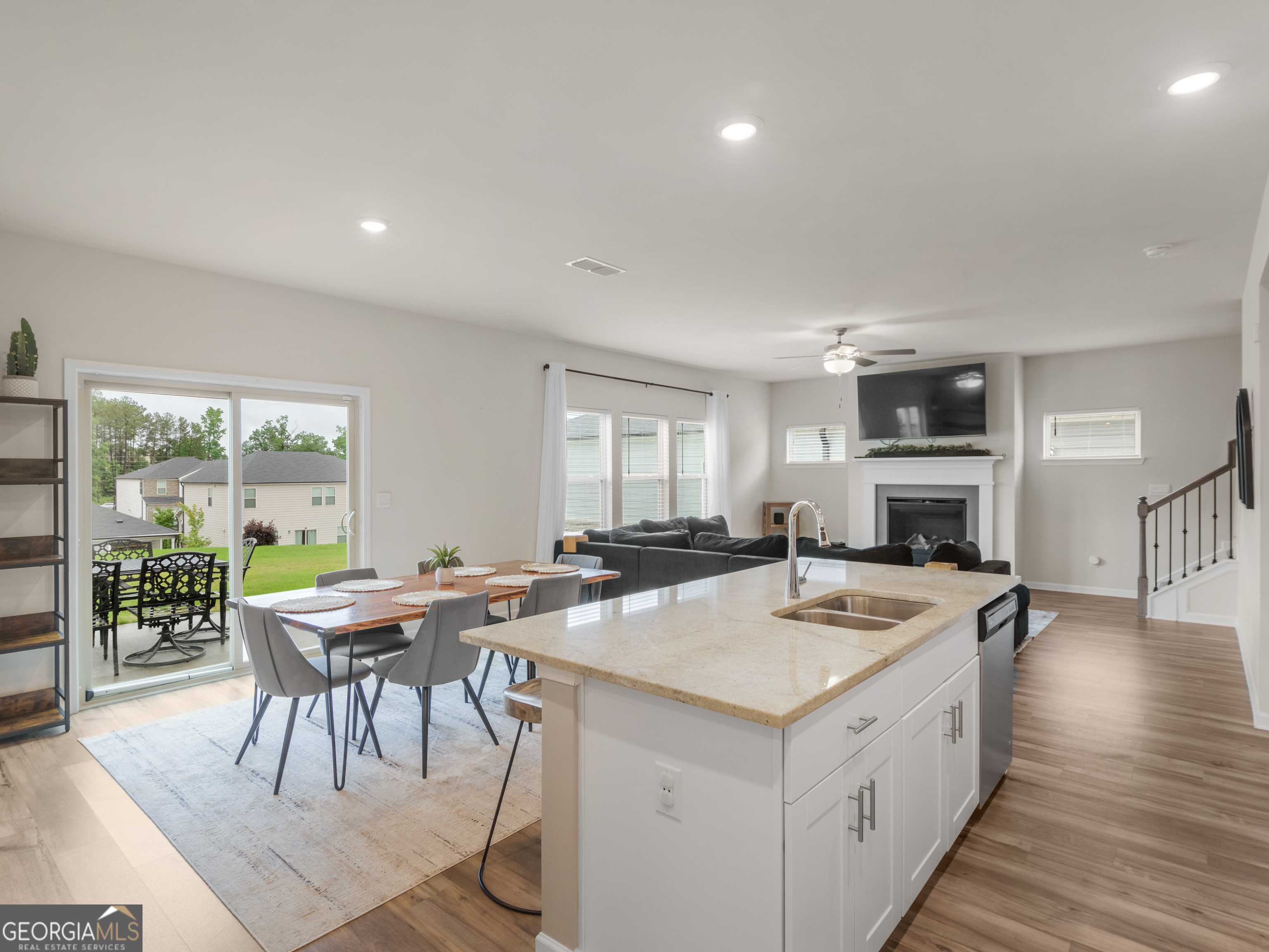 168 Warbler Way