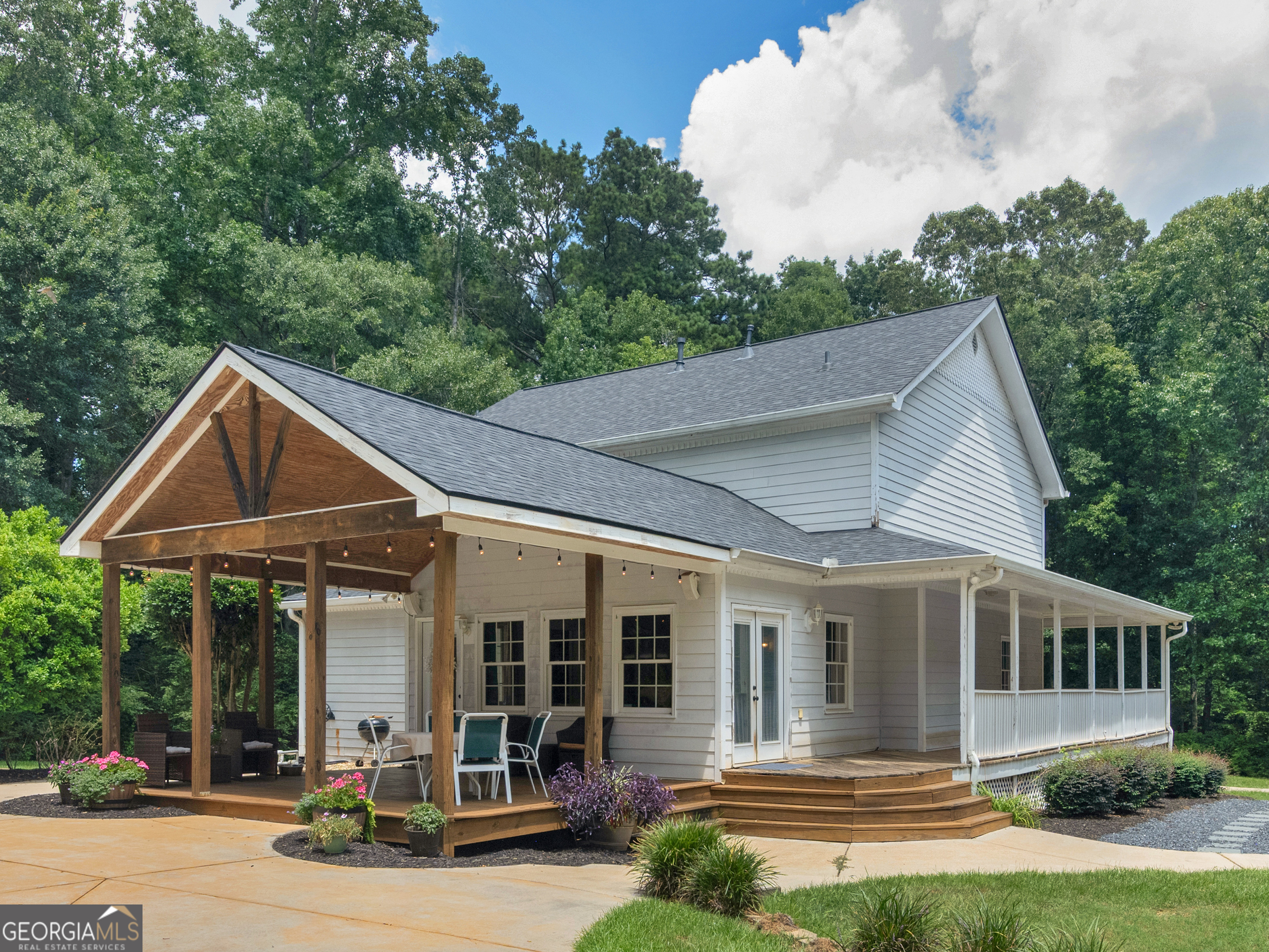 1360 Luella Road