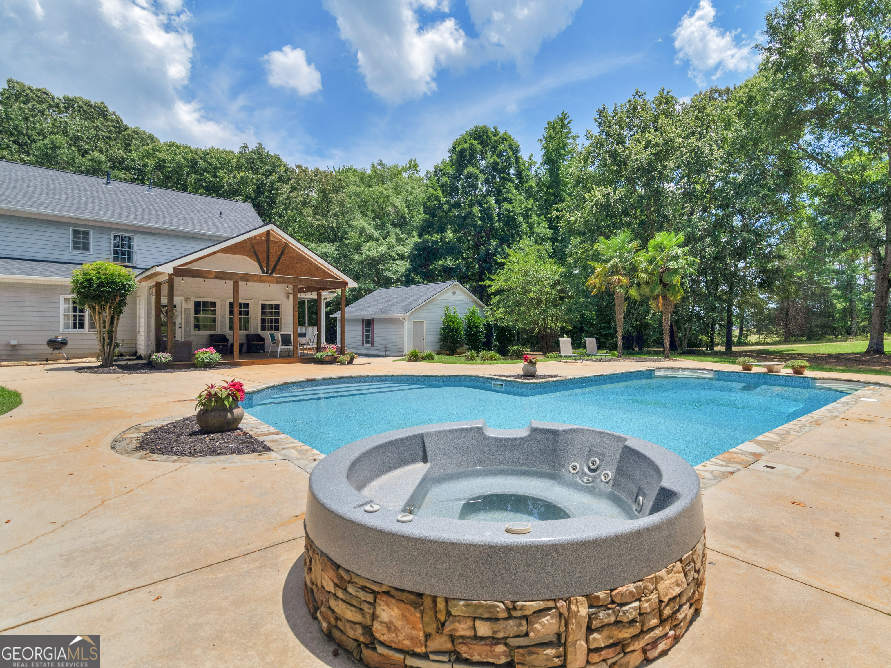 1360 Luella Road