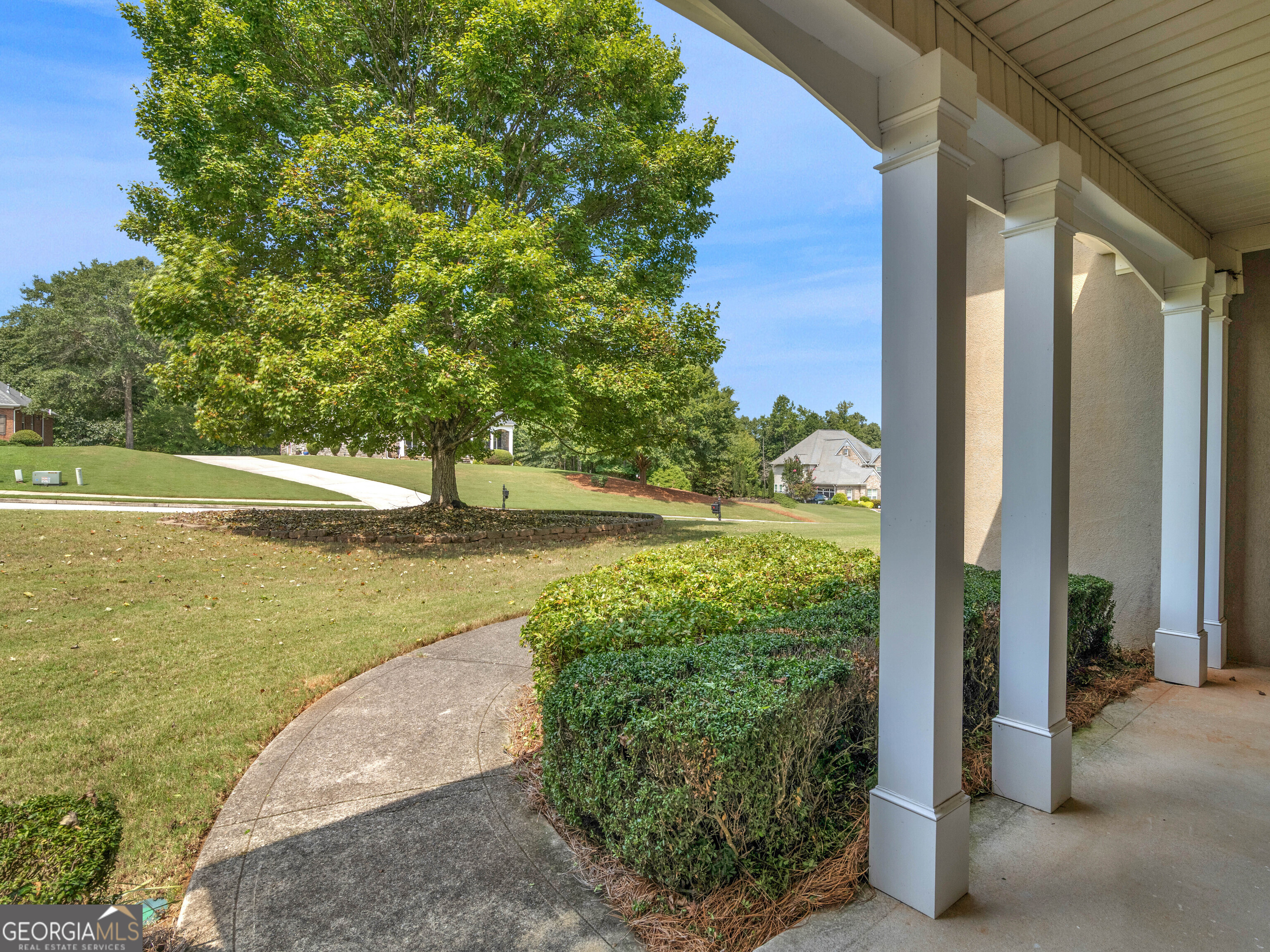 4930 Longridge Drive