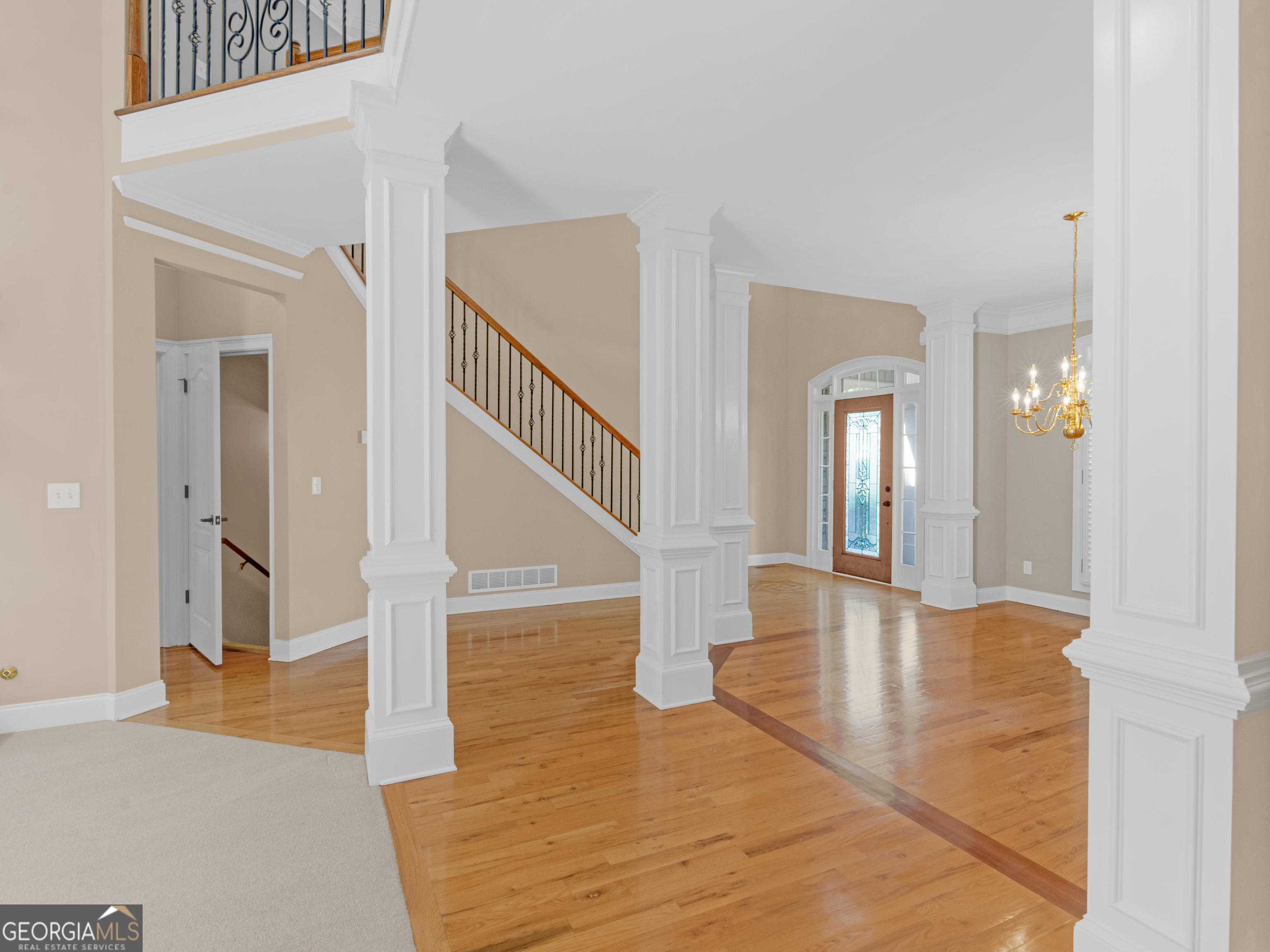 4930 Longridge Drive