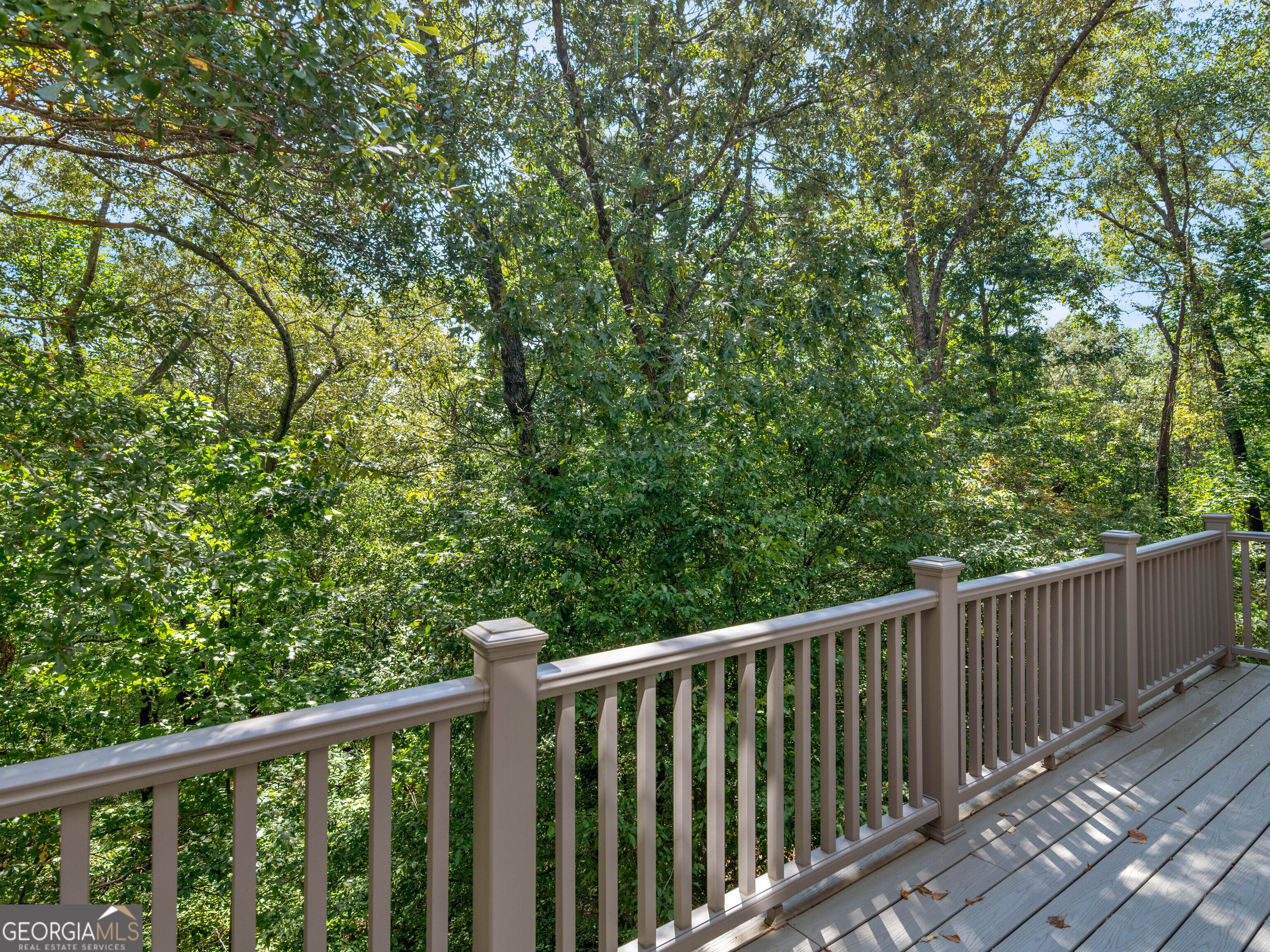 4930 Longridge Drive