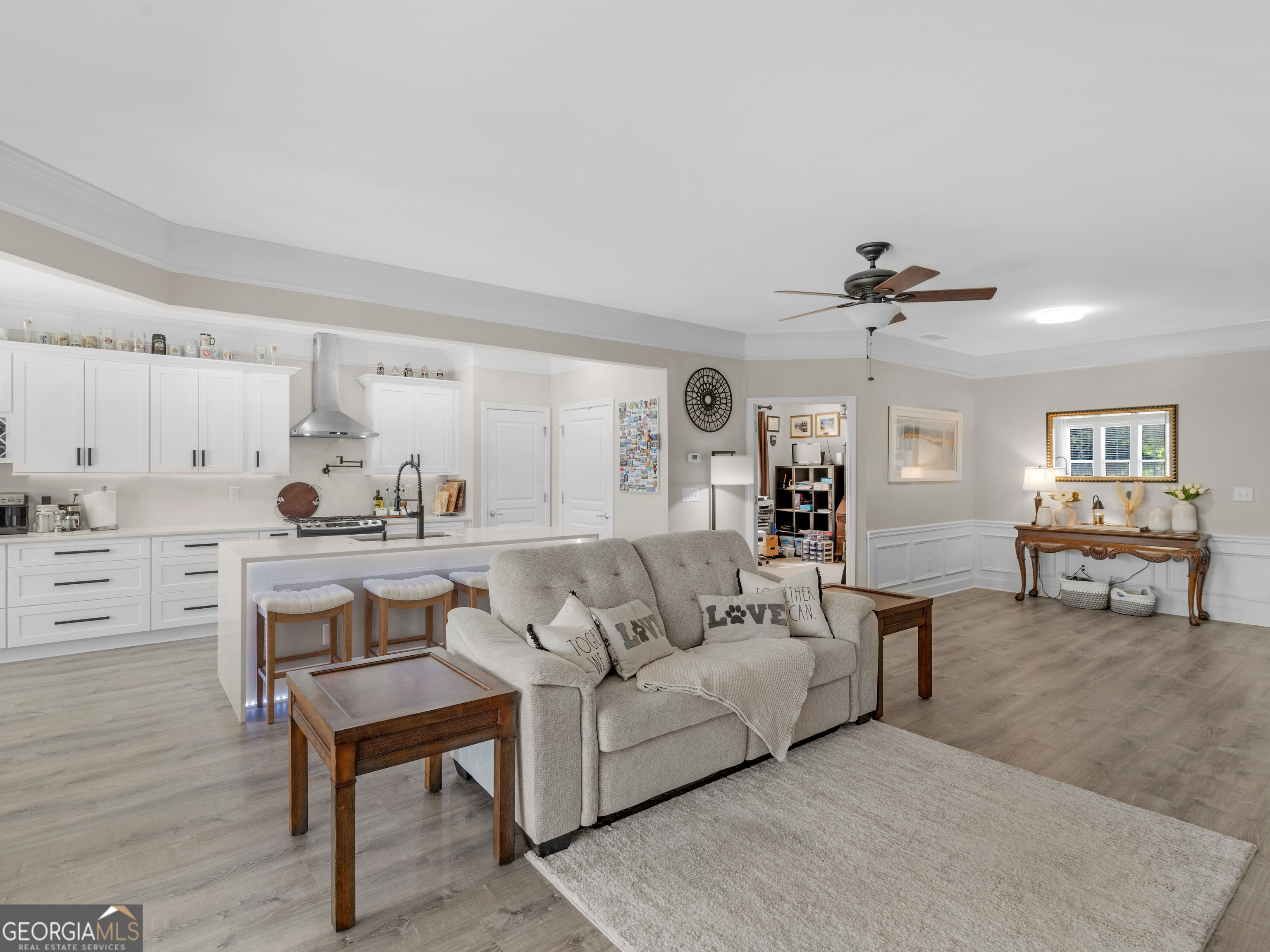 421 Beacon Court