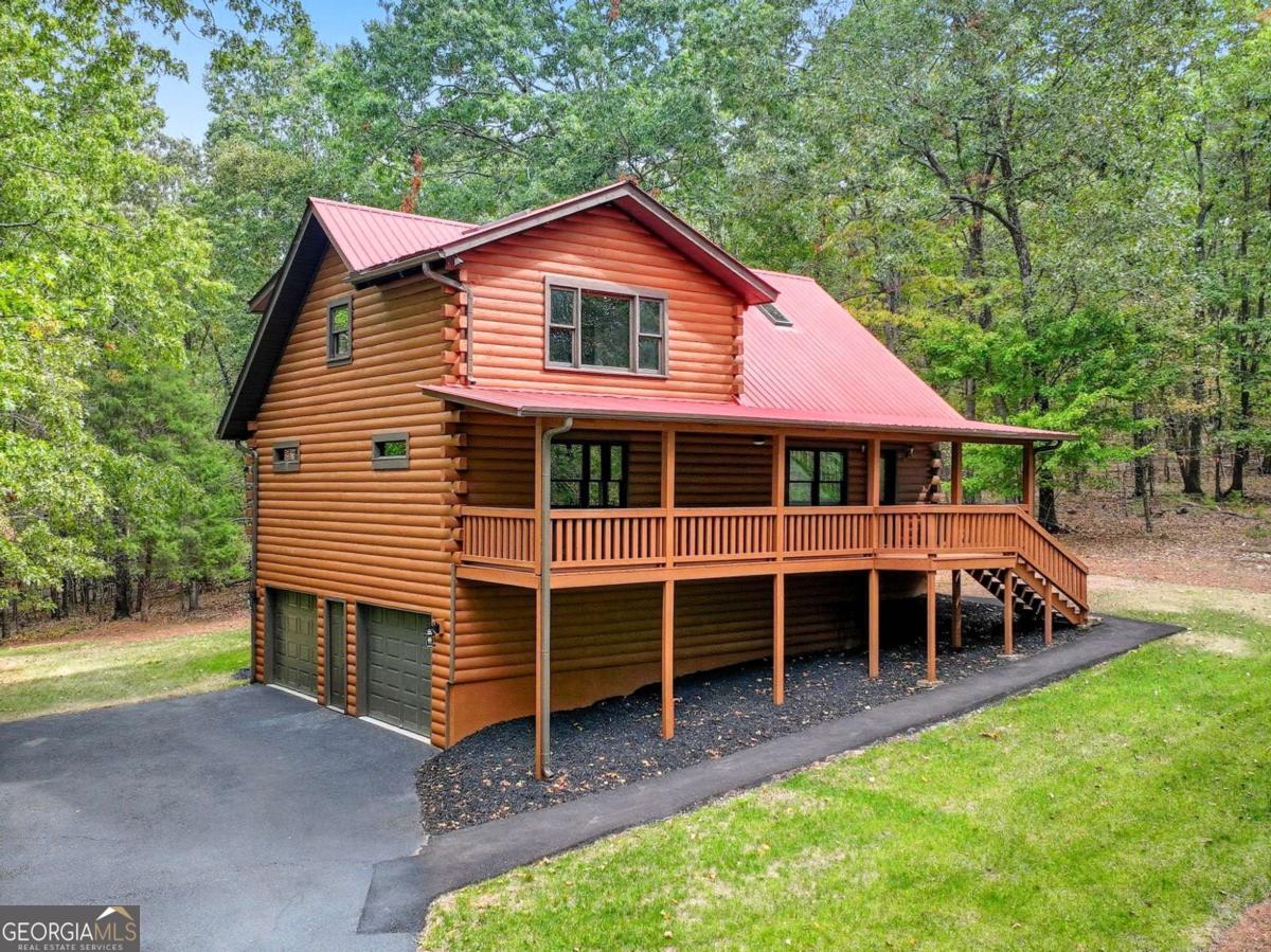 509 E Valley Road NE