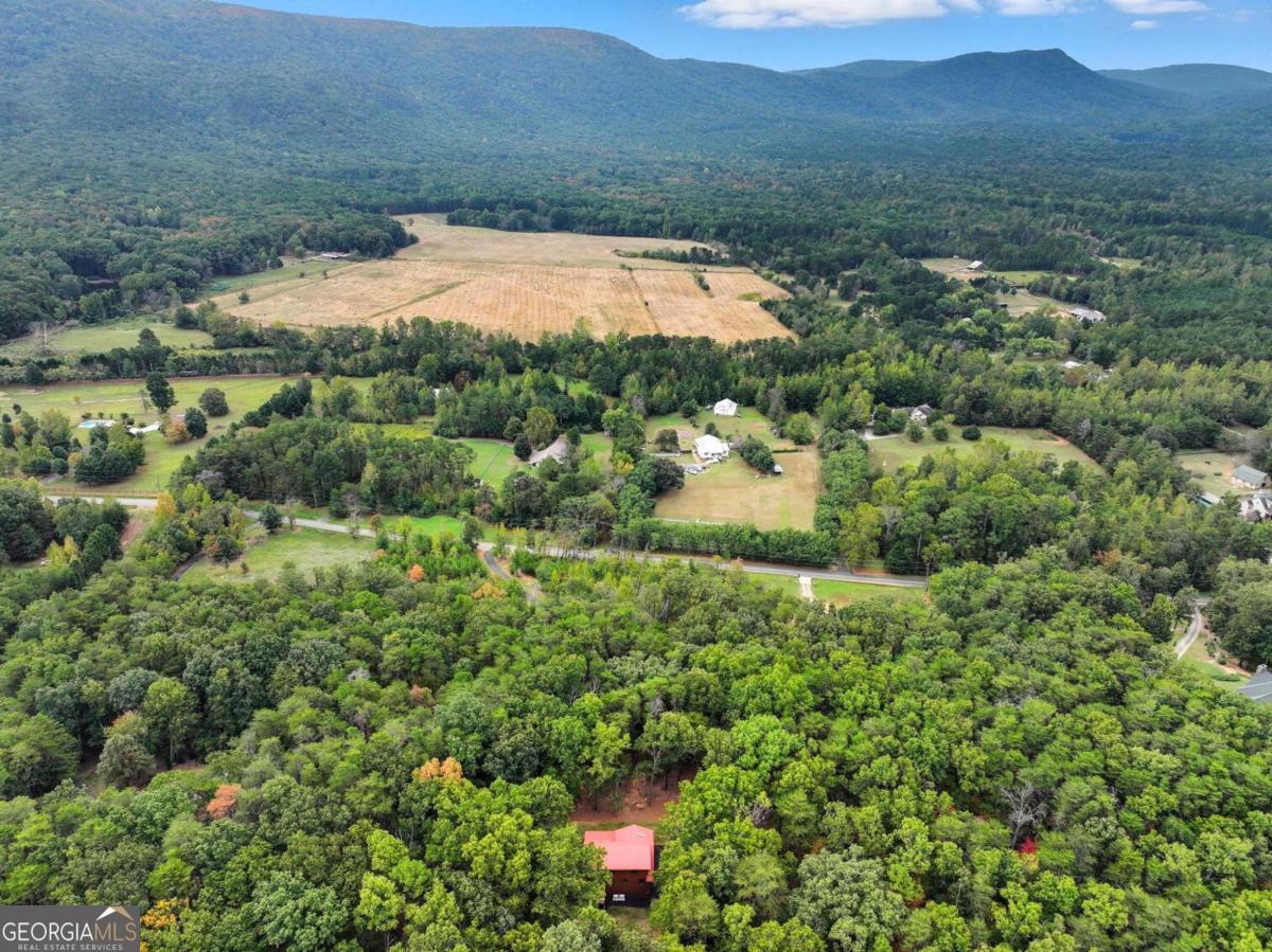 509 E Valley Road NE