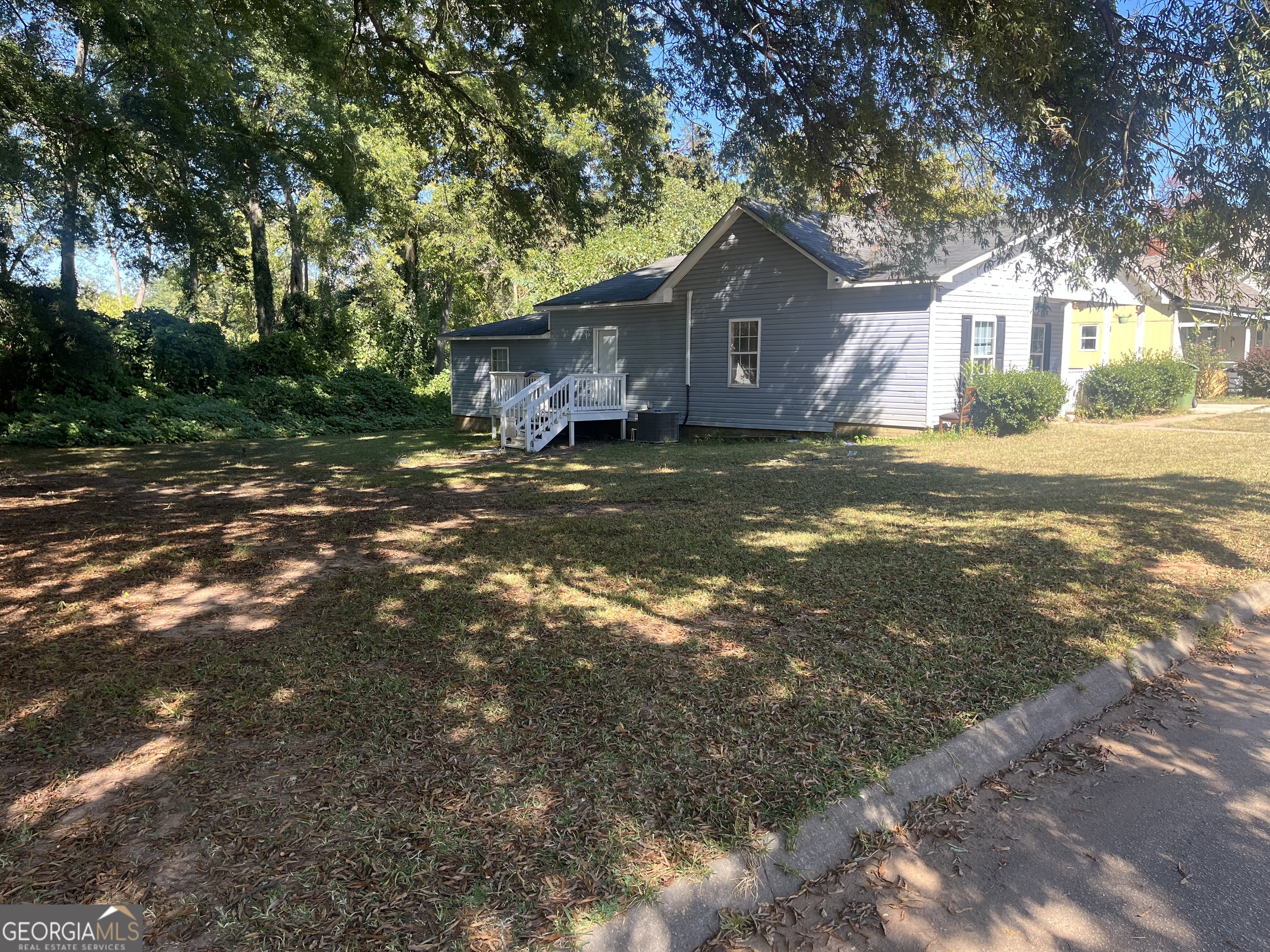 1127 Thompson Street, Griffin