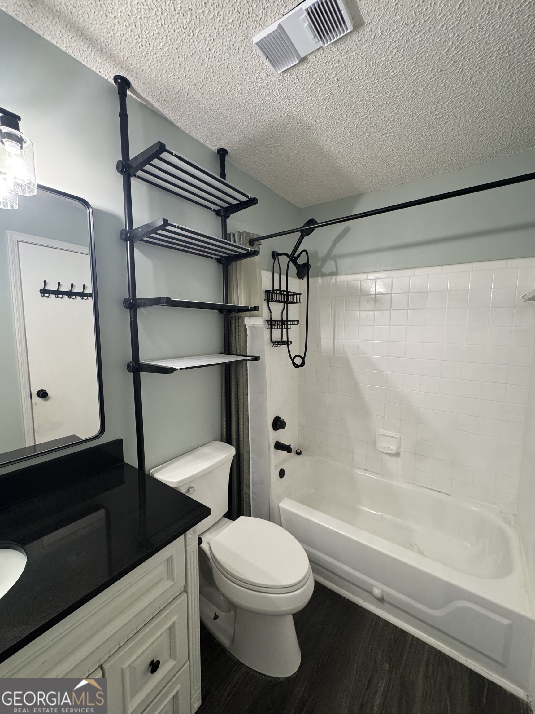 2657 Lenox Road NE APT 218P, Atlanta Unit: APT 218P