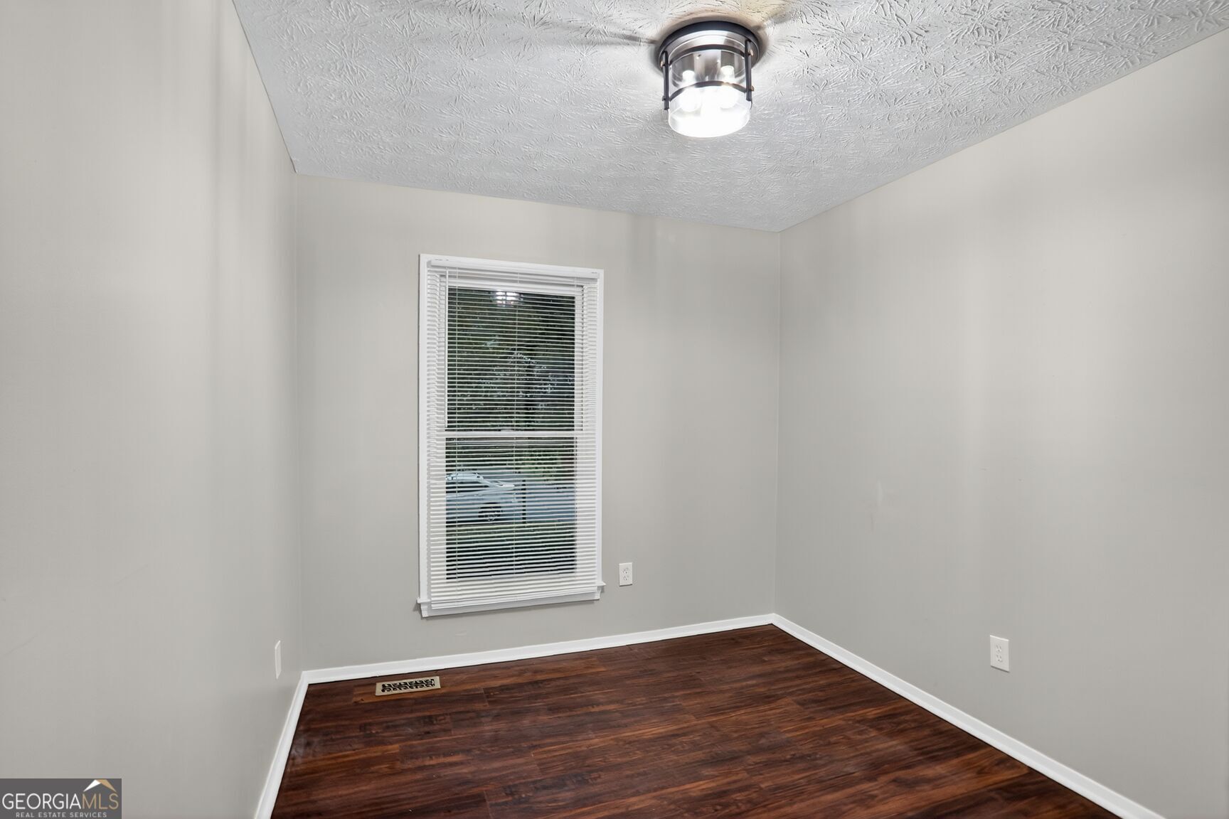 305 Birch Rill Drive