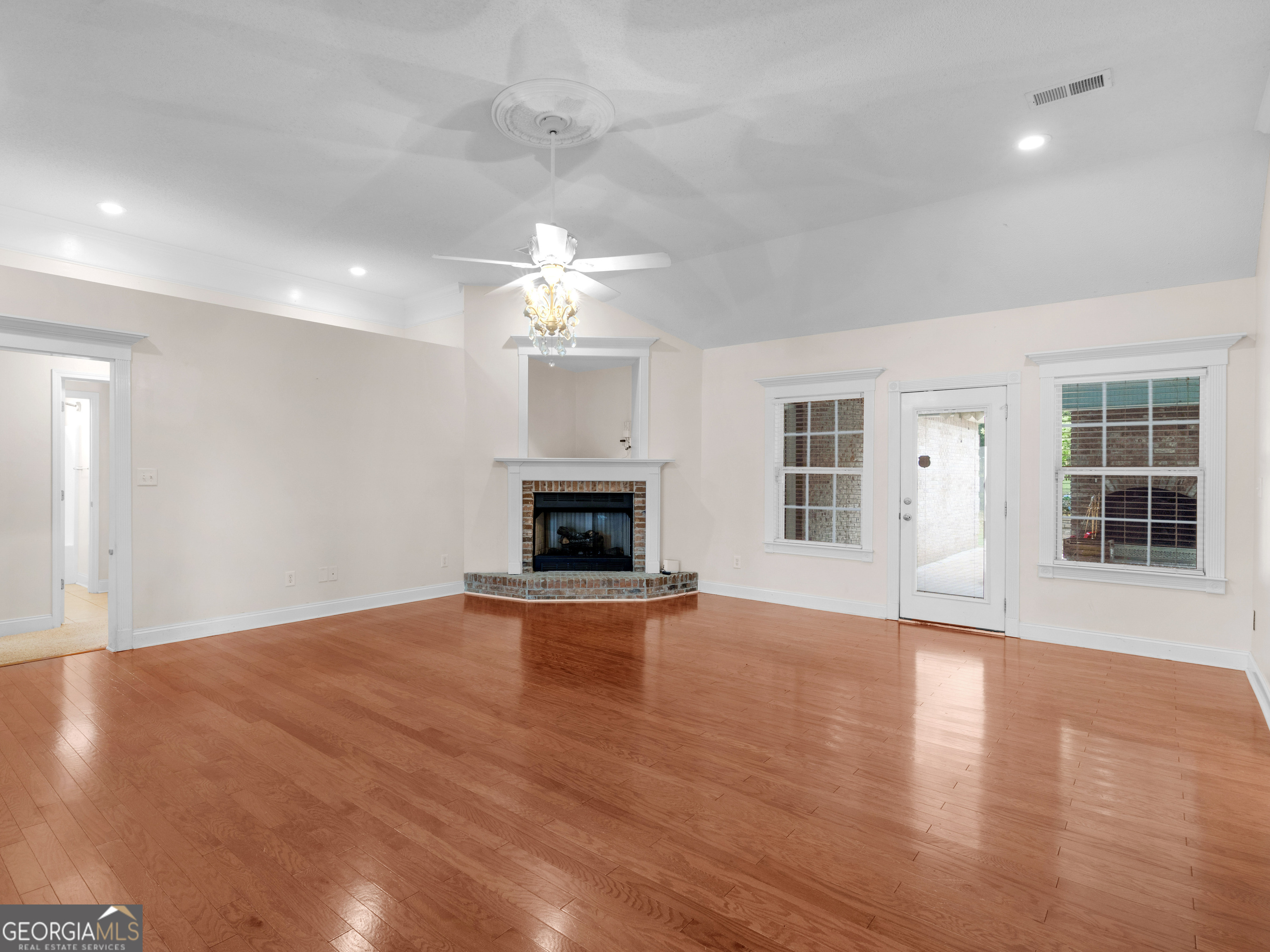 251 Hathersage Drive