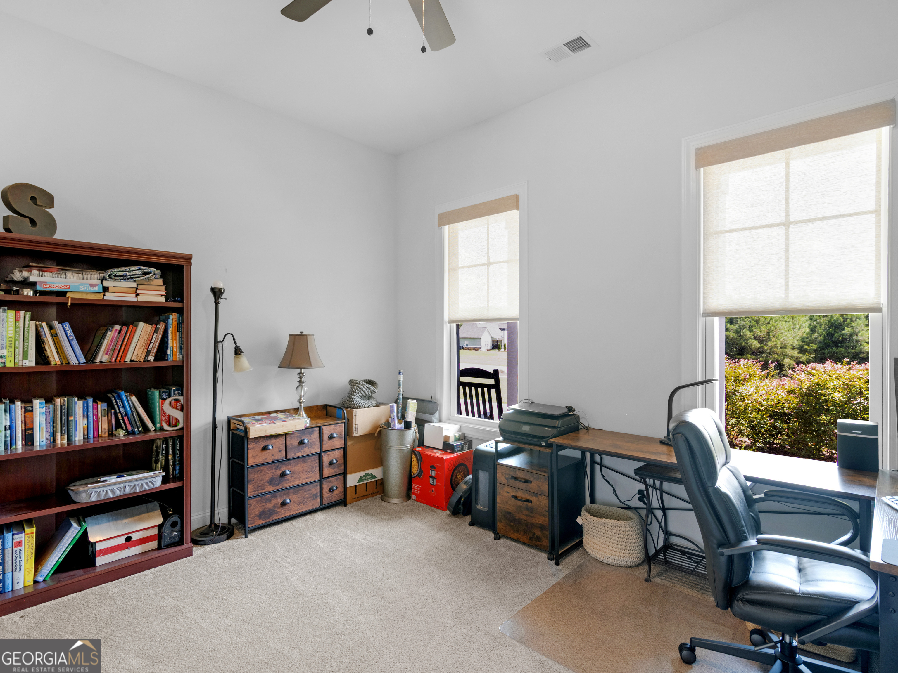 352 Thunderbolt Lane