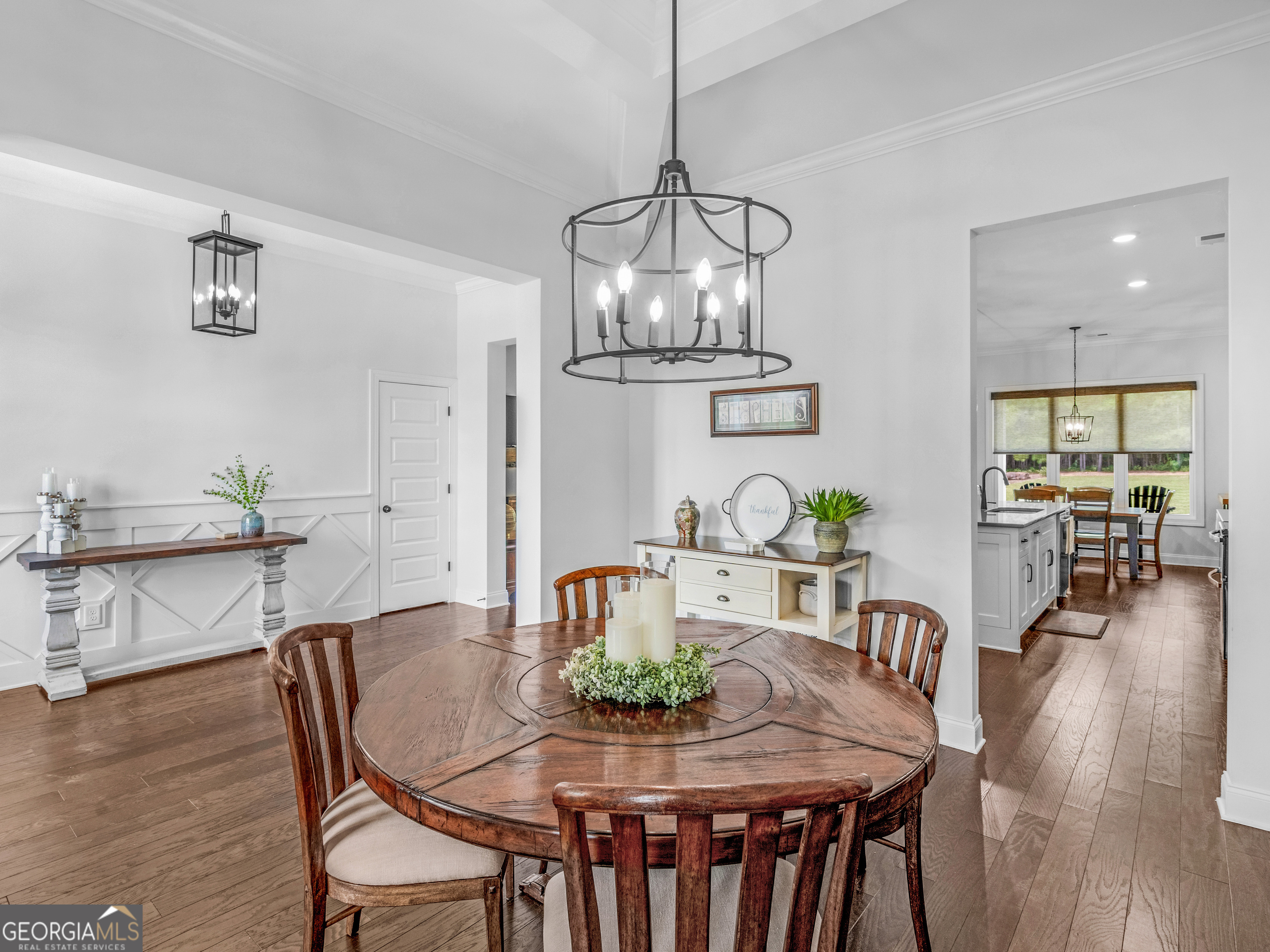 352 Thunderbolt Lane