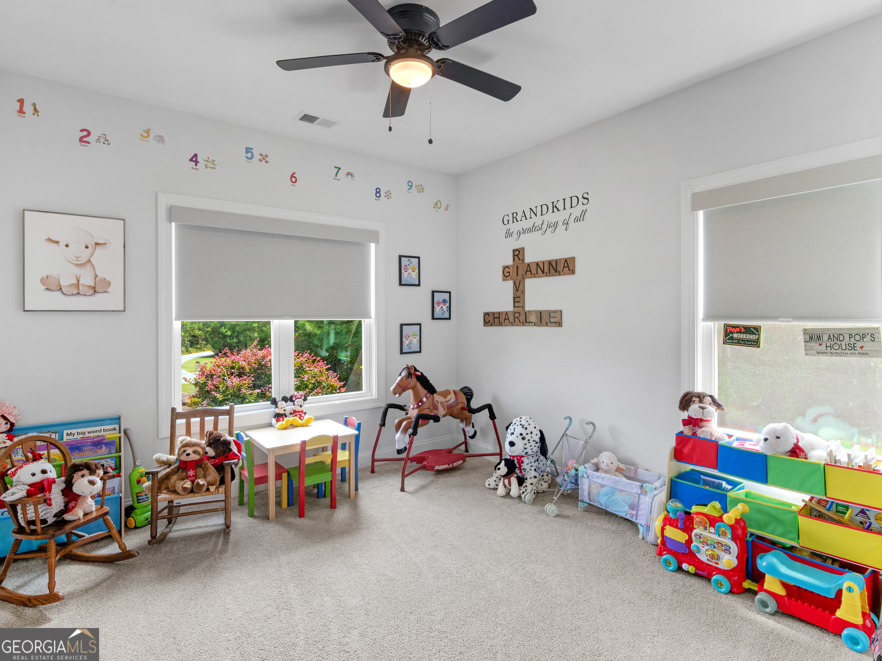 352 Thunderbolt Lane