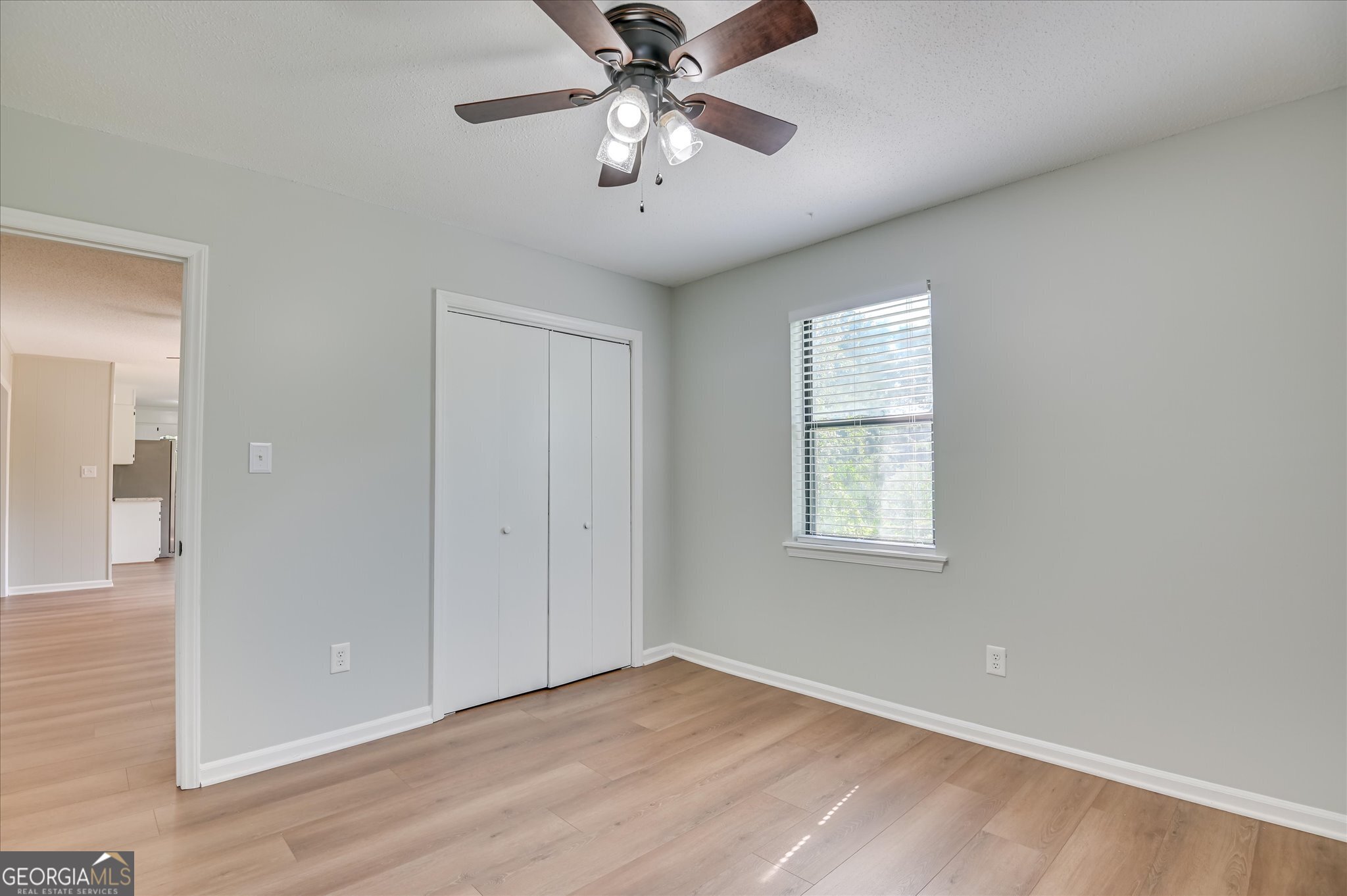 277 W Wynngate Drive