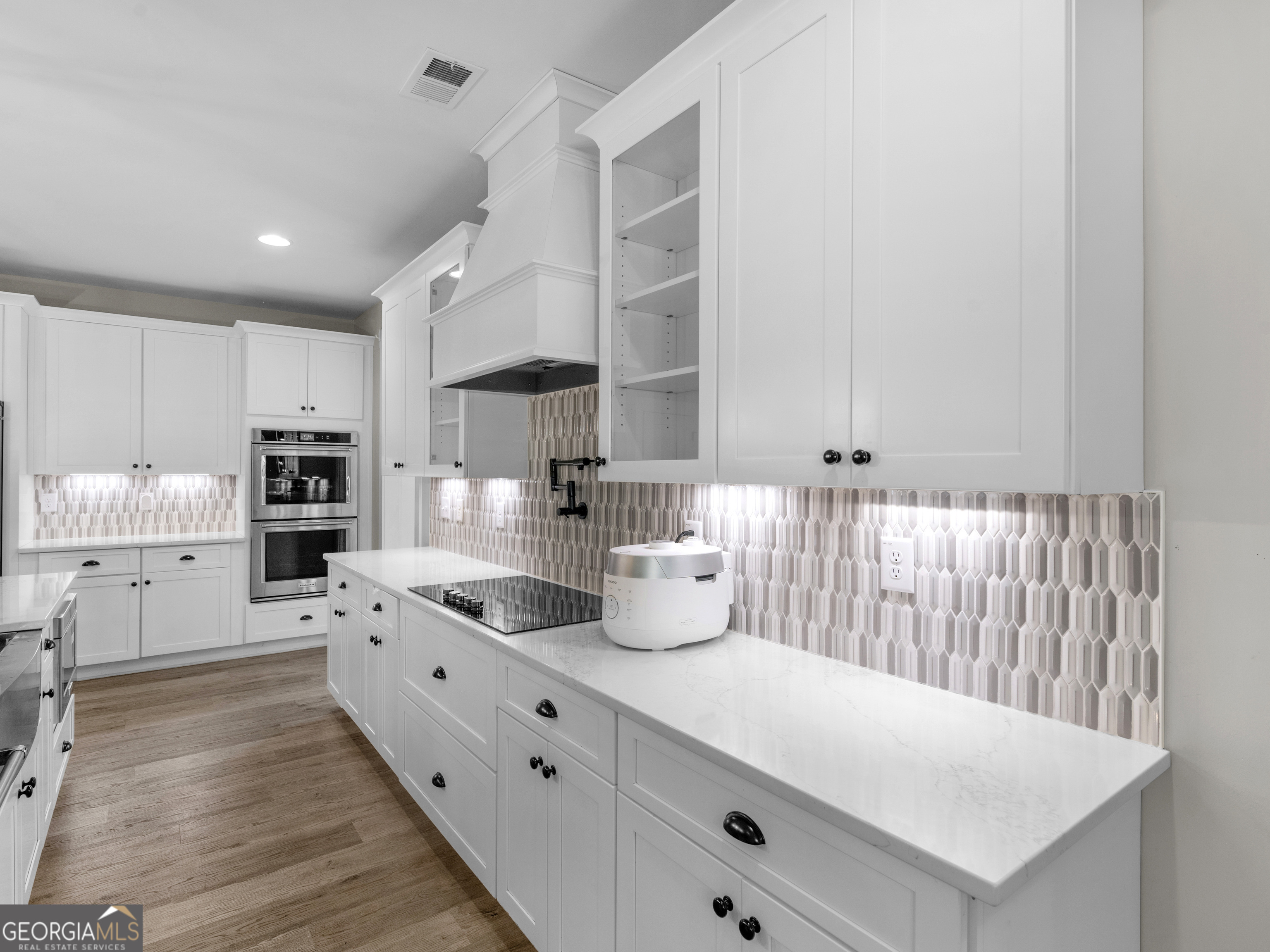 319 S Mount Carmel Road