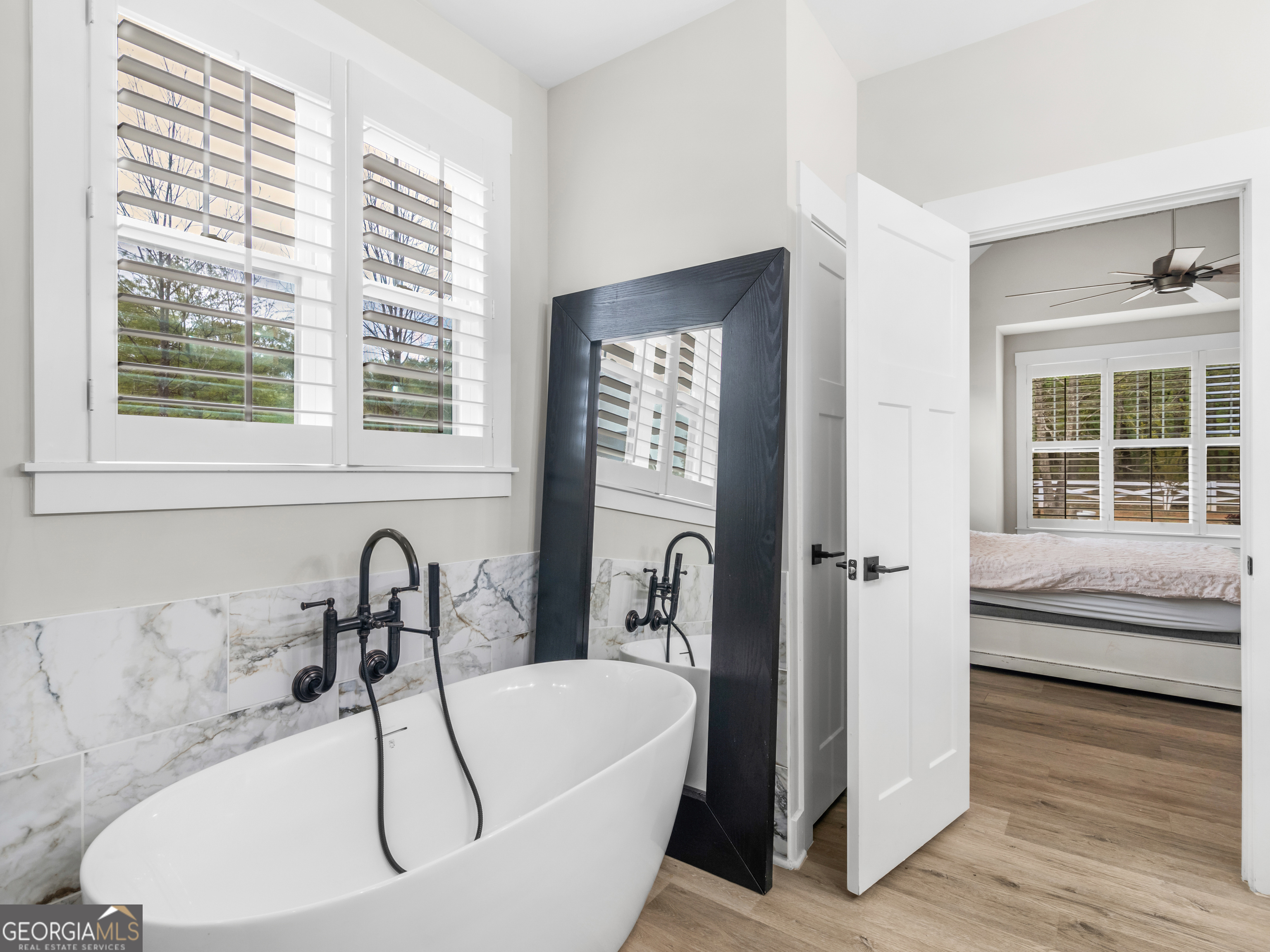 319 S Mount Carmel Road