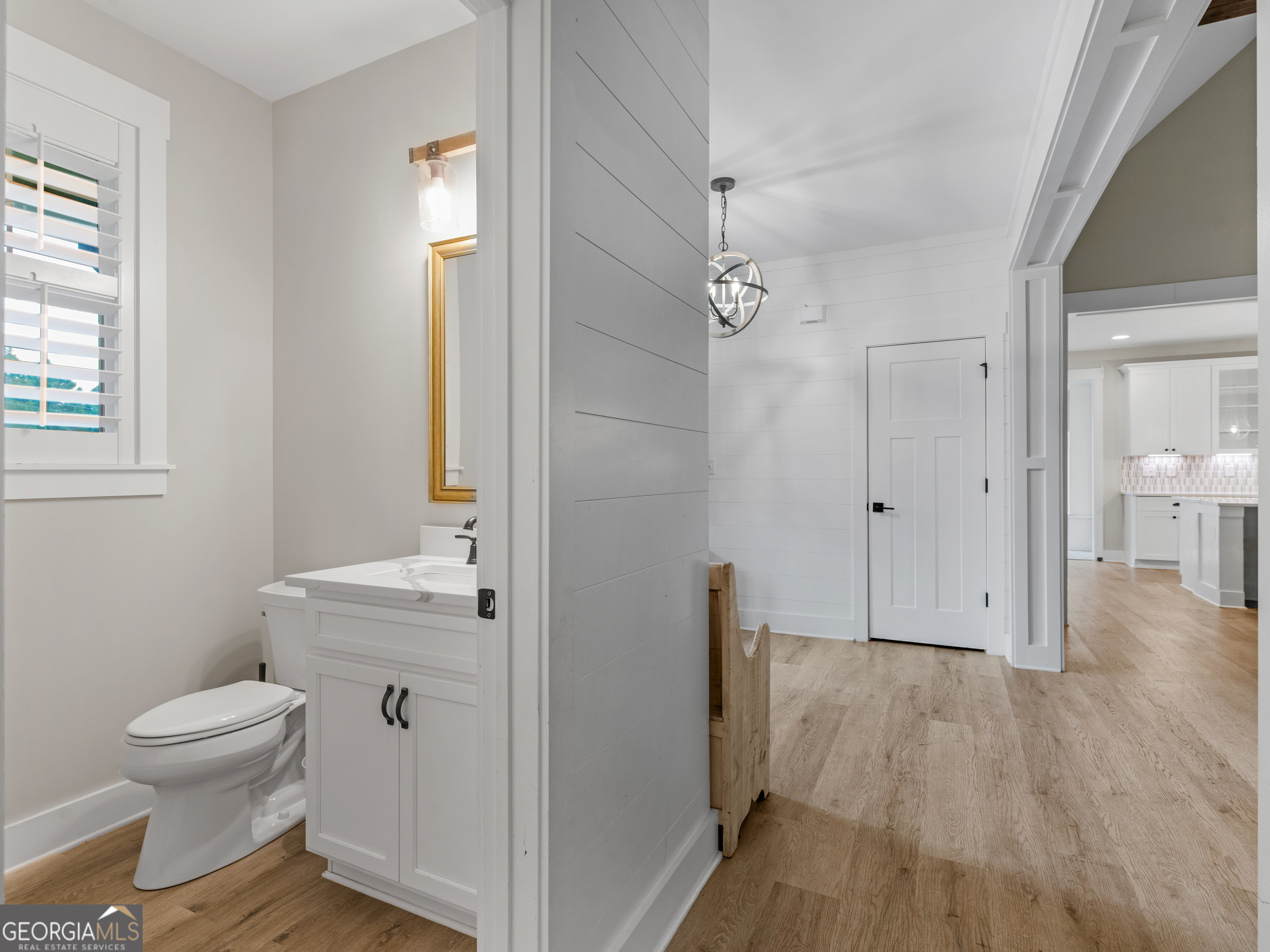 319 S Mount Carmel Road